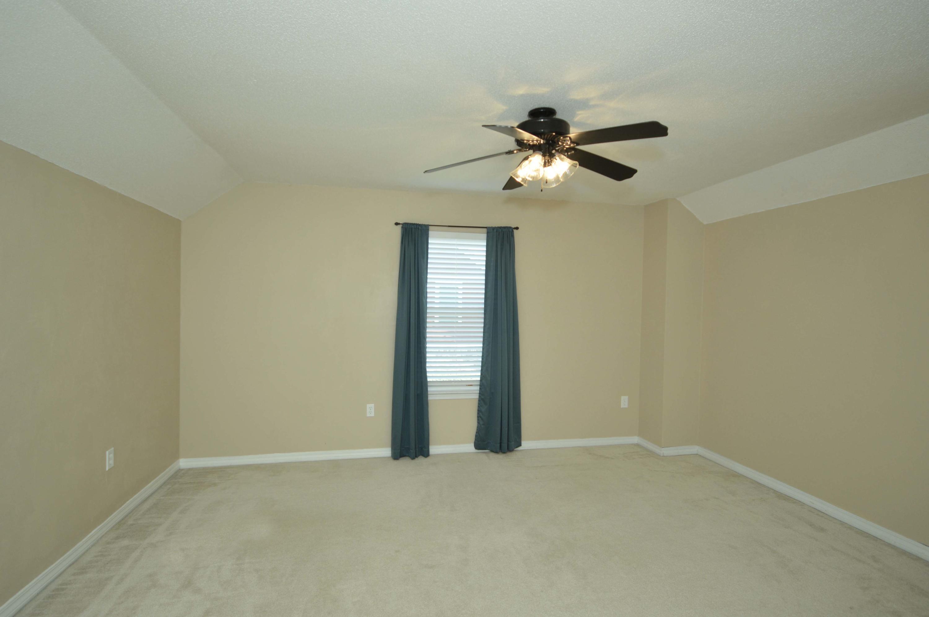 TIMBERLAKE EST 1ST - Residential