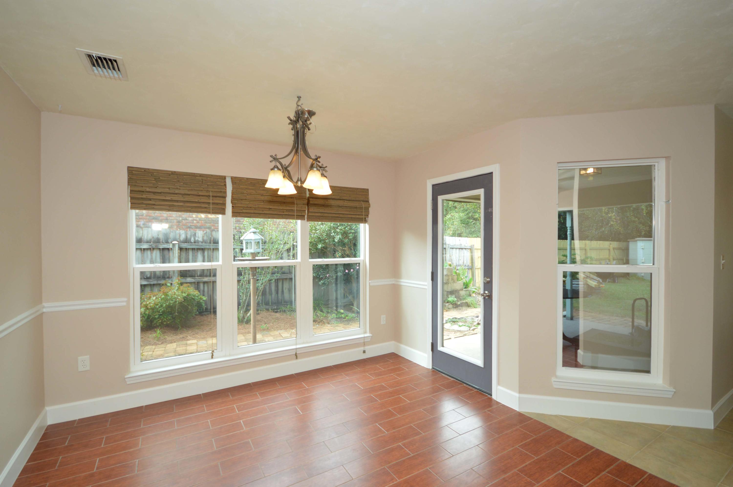 TIMBERLAKE EST 1ST - Residential