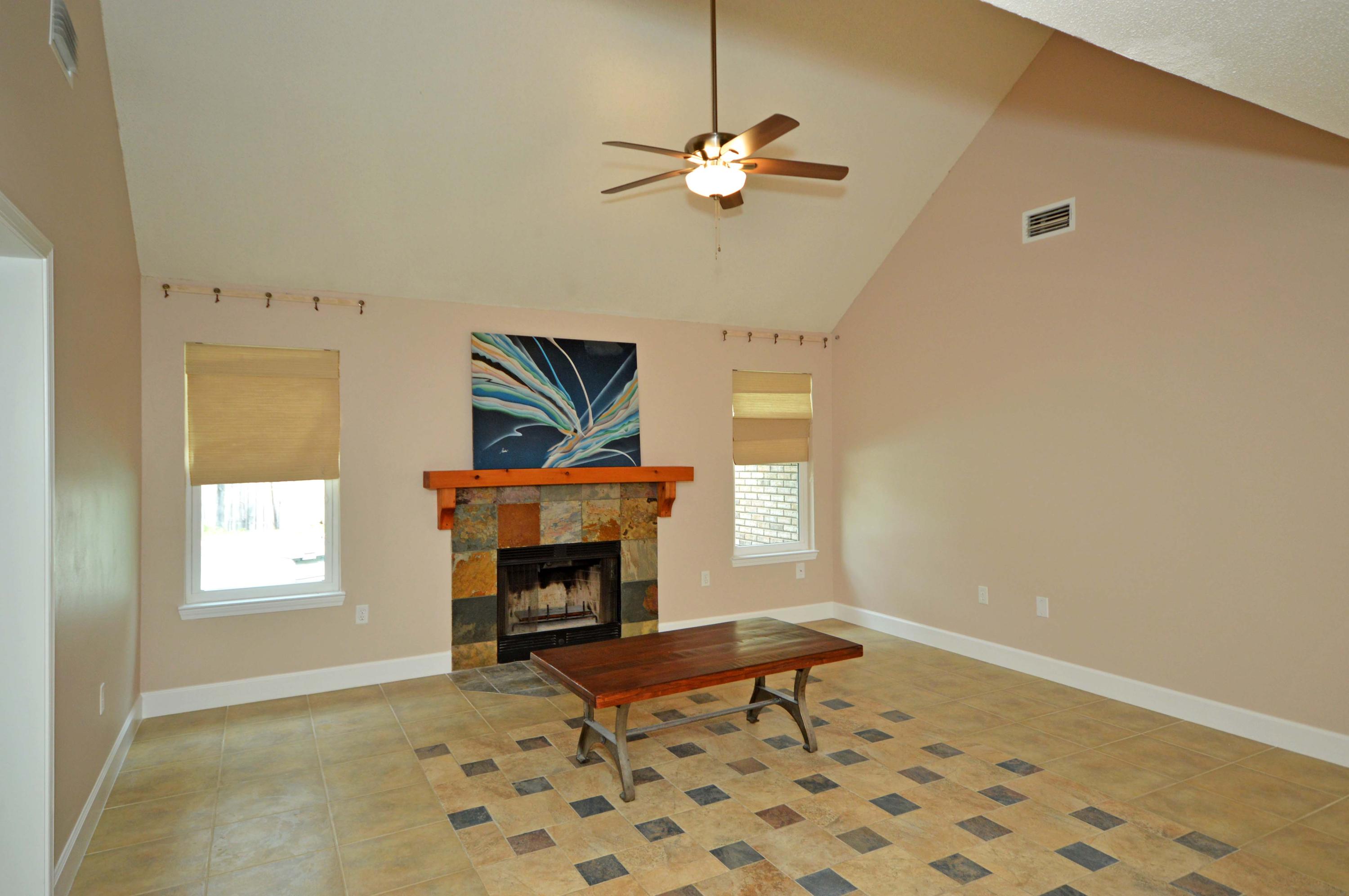 TIMBERLAKE EST 1ST - Residential