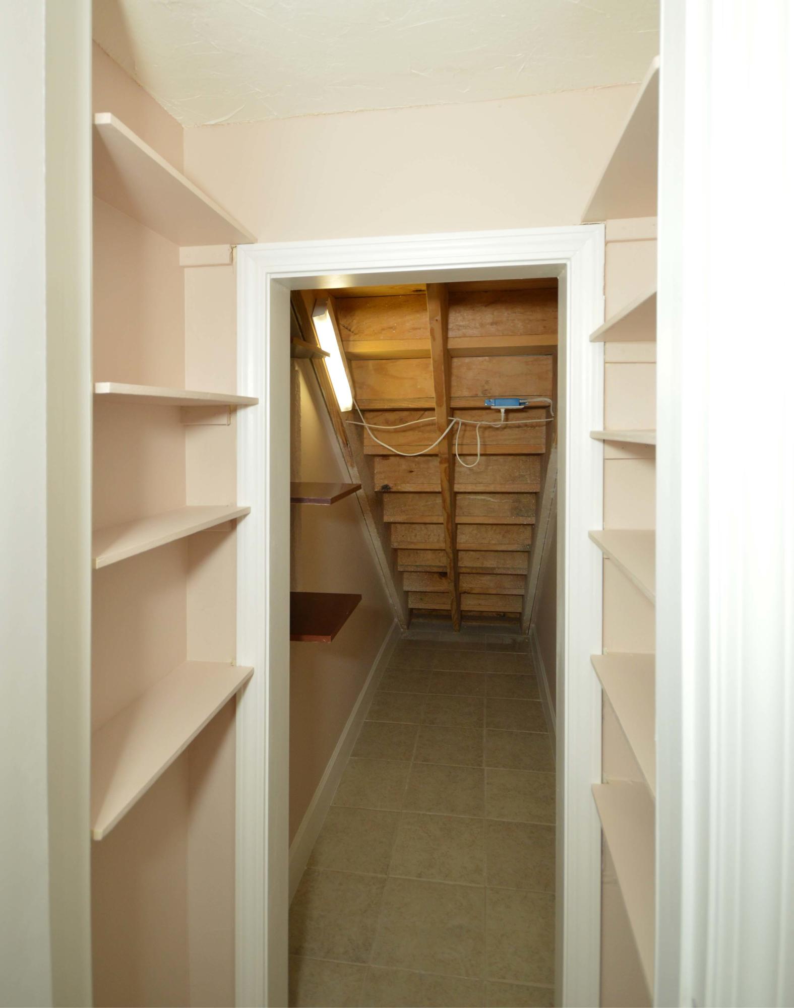 TIMBERLAKE EST 1ST - Residential