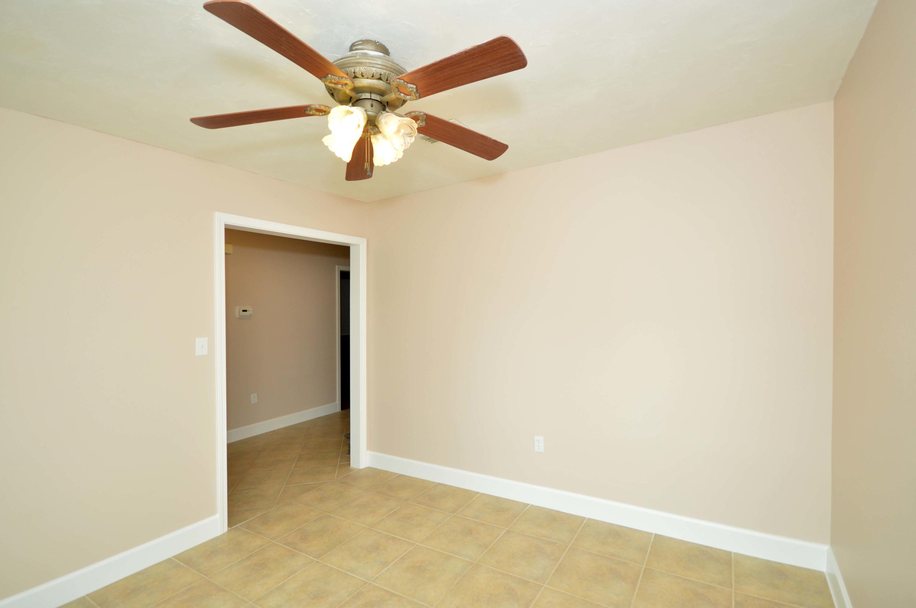 TIMBERLAKE EST 1ST - Residential