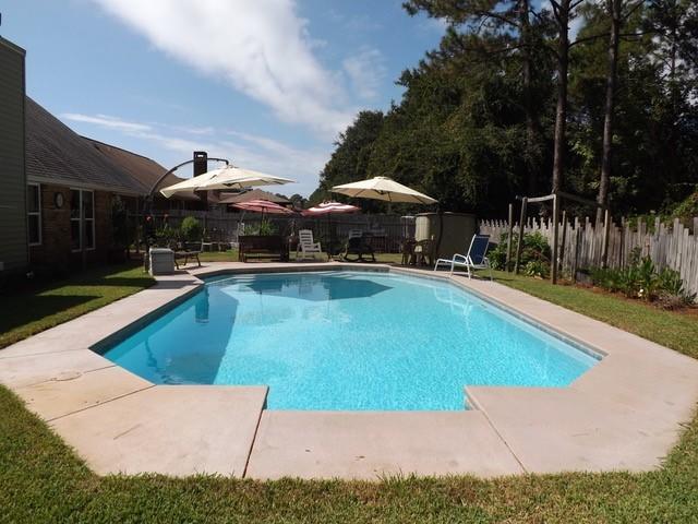 TIMBERLAKE EST 1ST - Residential