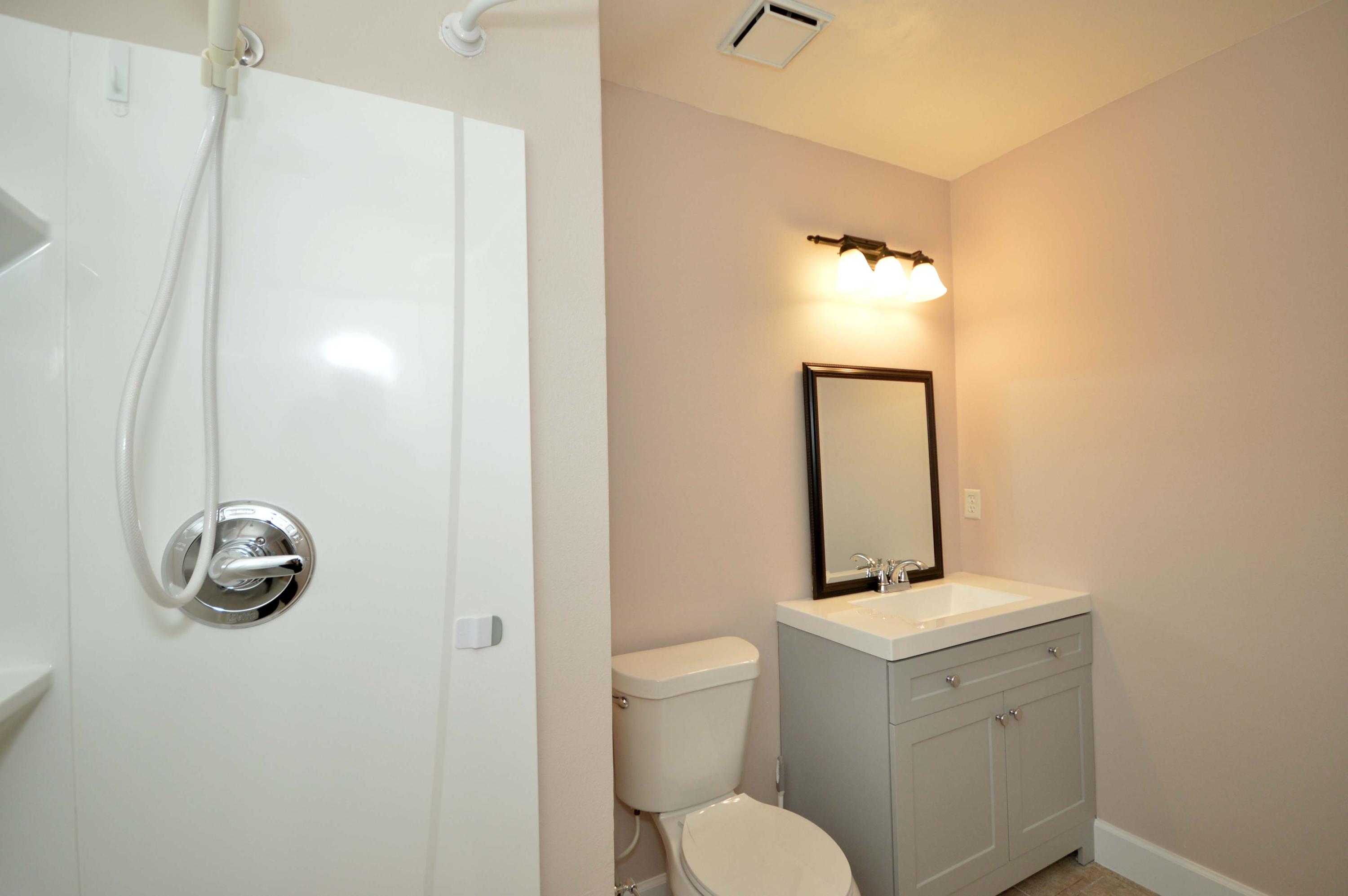 TIMBERLAKE EST 1ST - Residential