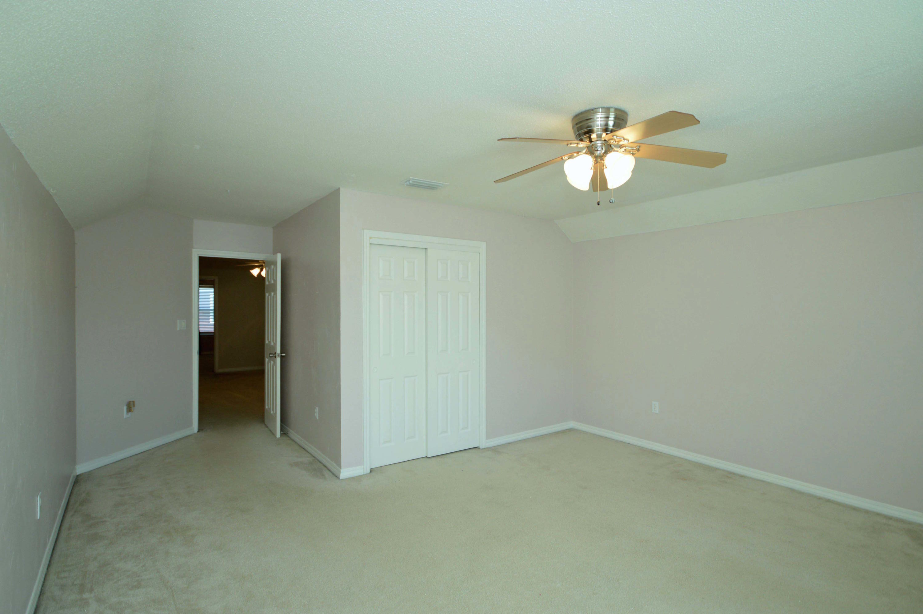 TIMBERLAKE EST 1ST - Residential