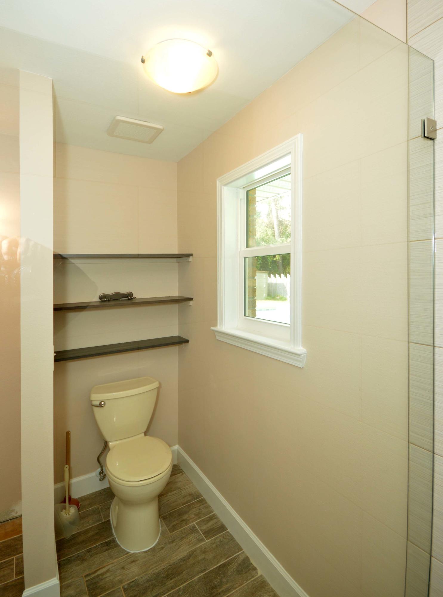 TIMBERLAKE EST 1ST - Residential