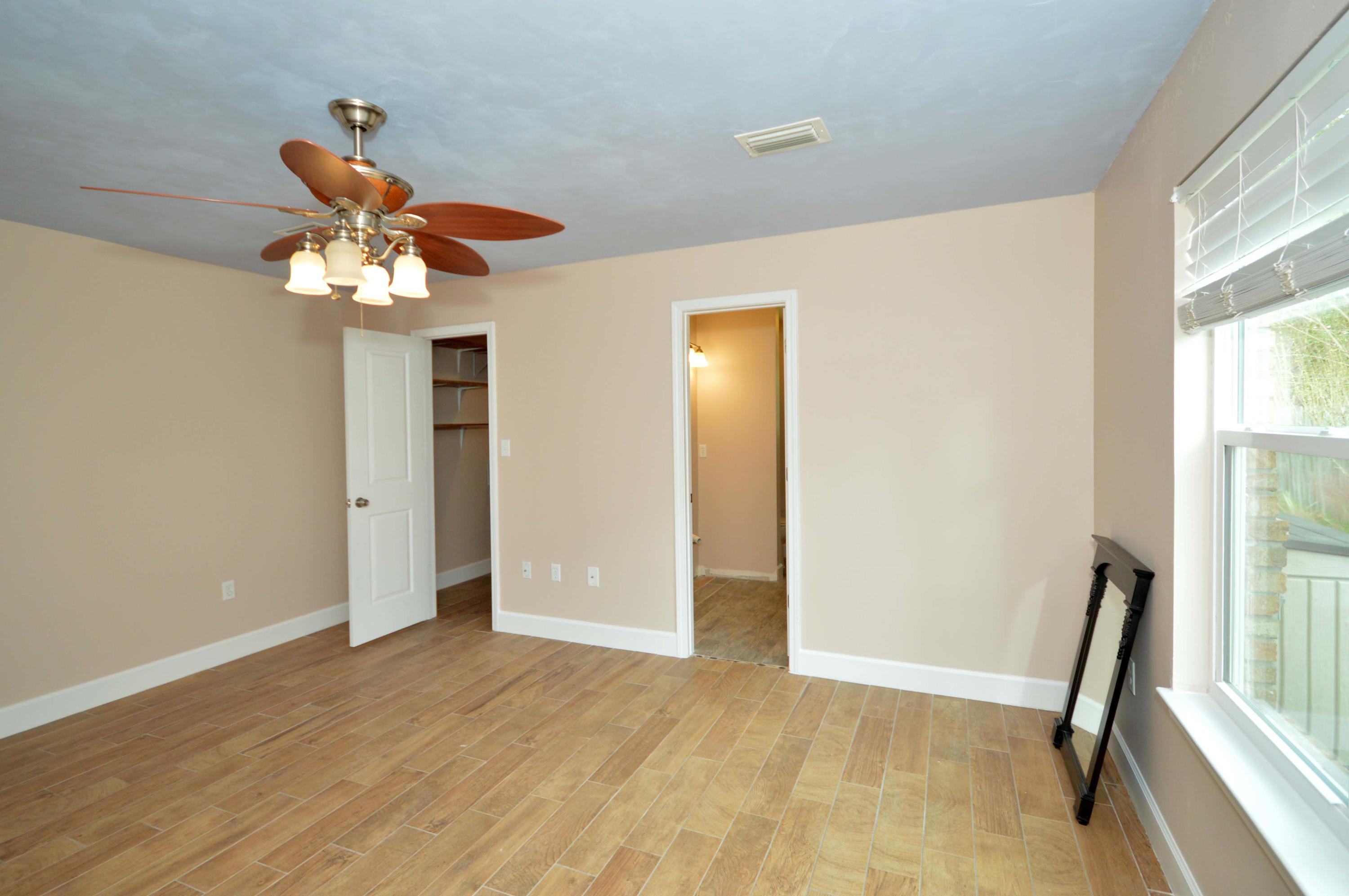 TIMBERLAKE EST 1ST - Residential