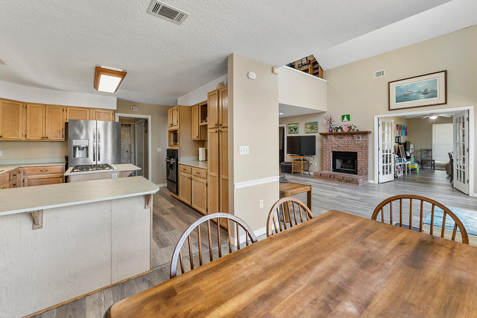 LAKEVIEW ESTATES - Residential