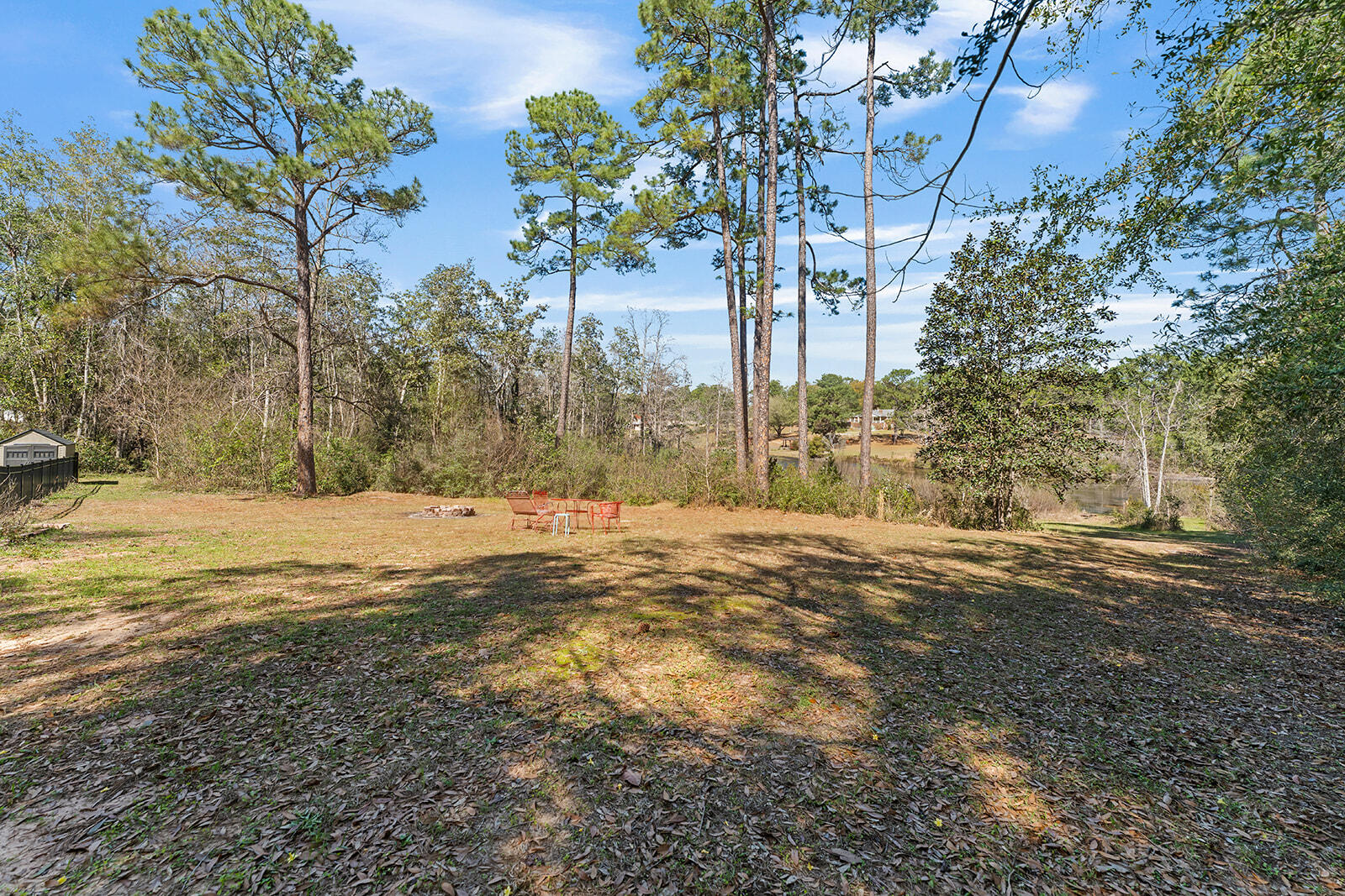 LAKEVIEW ESTATES - Residential