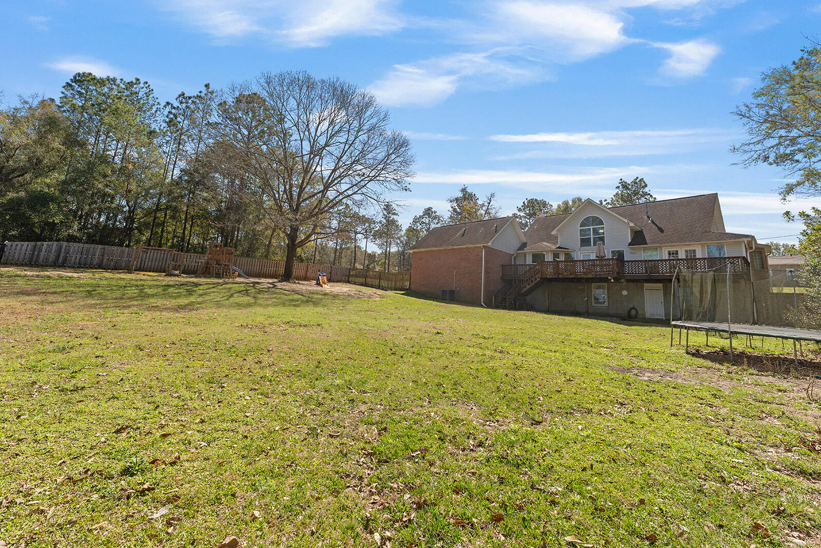 LAKEVIEW ESTATES - Residential