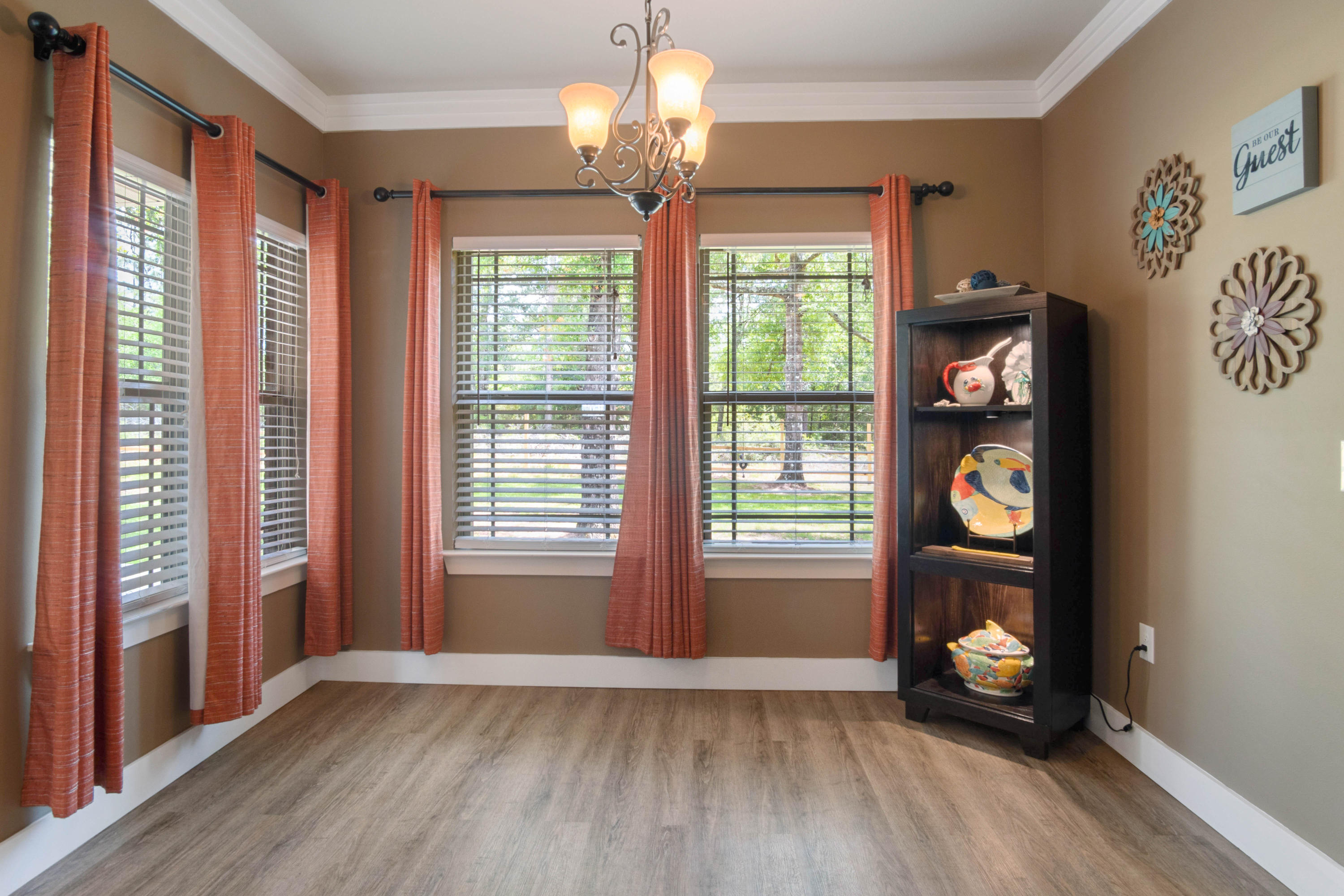 LAKE ARTHUR ESTATES - Residential