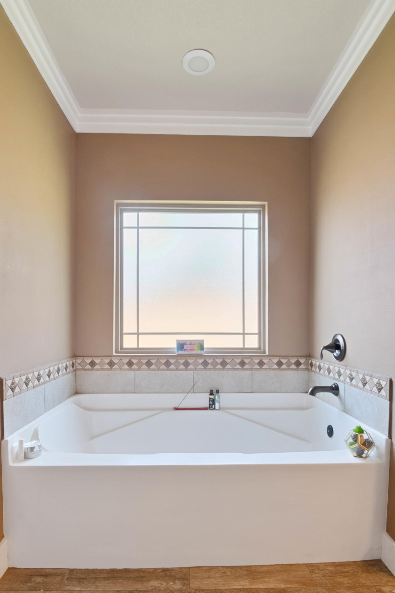 LAKE ARTHUR ESTATES - Residential