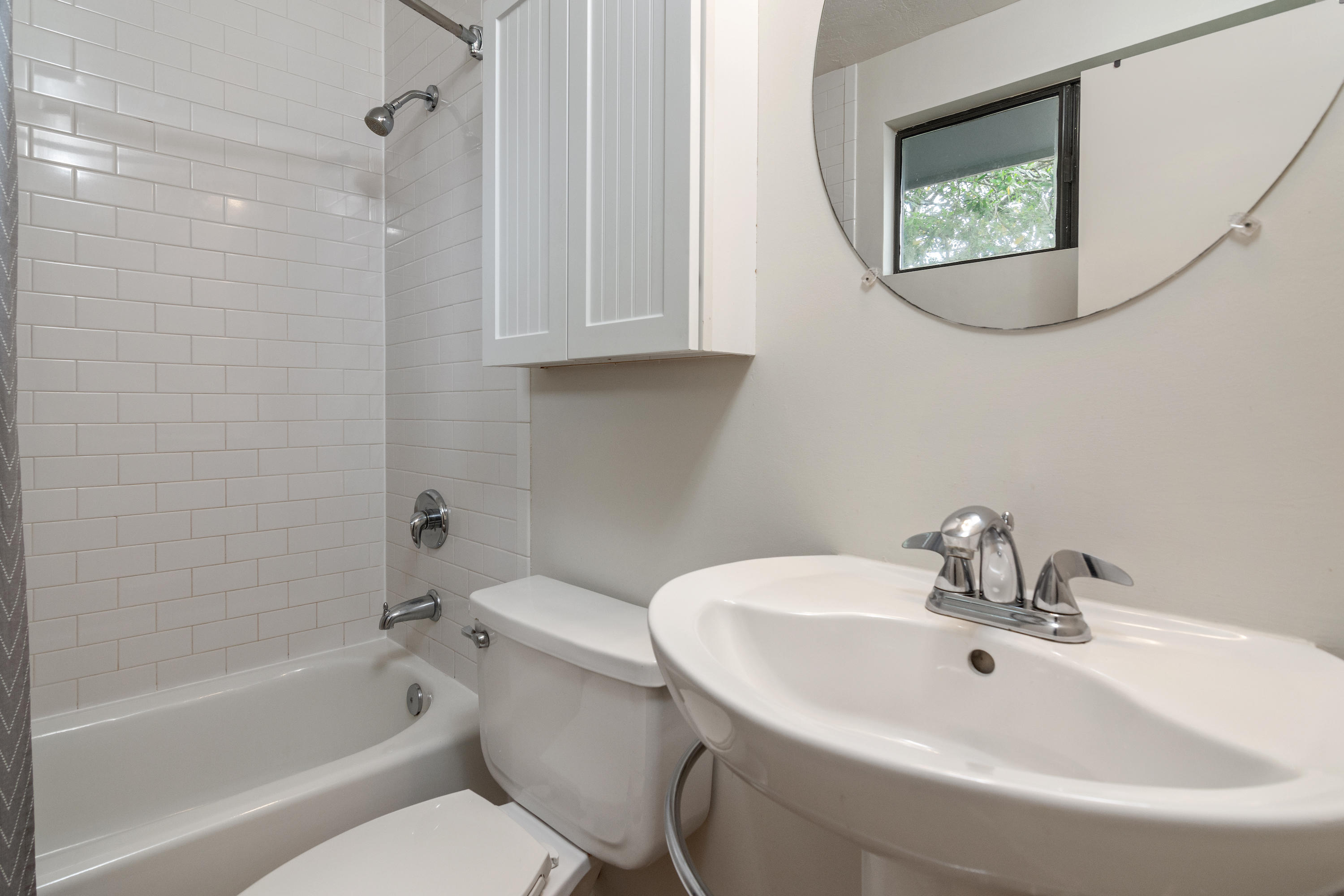 LINKSIDE VILLAGE UNIT 1 - Residential