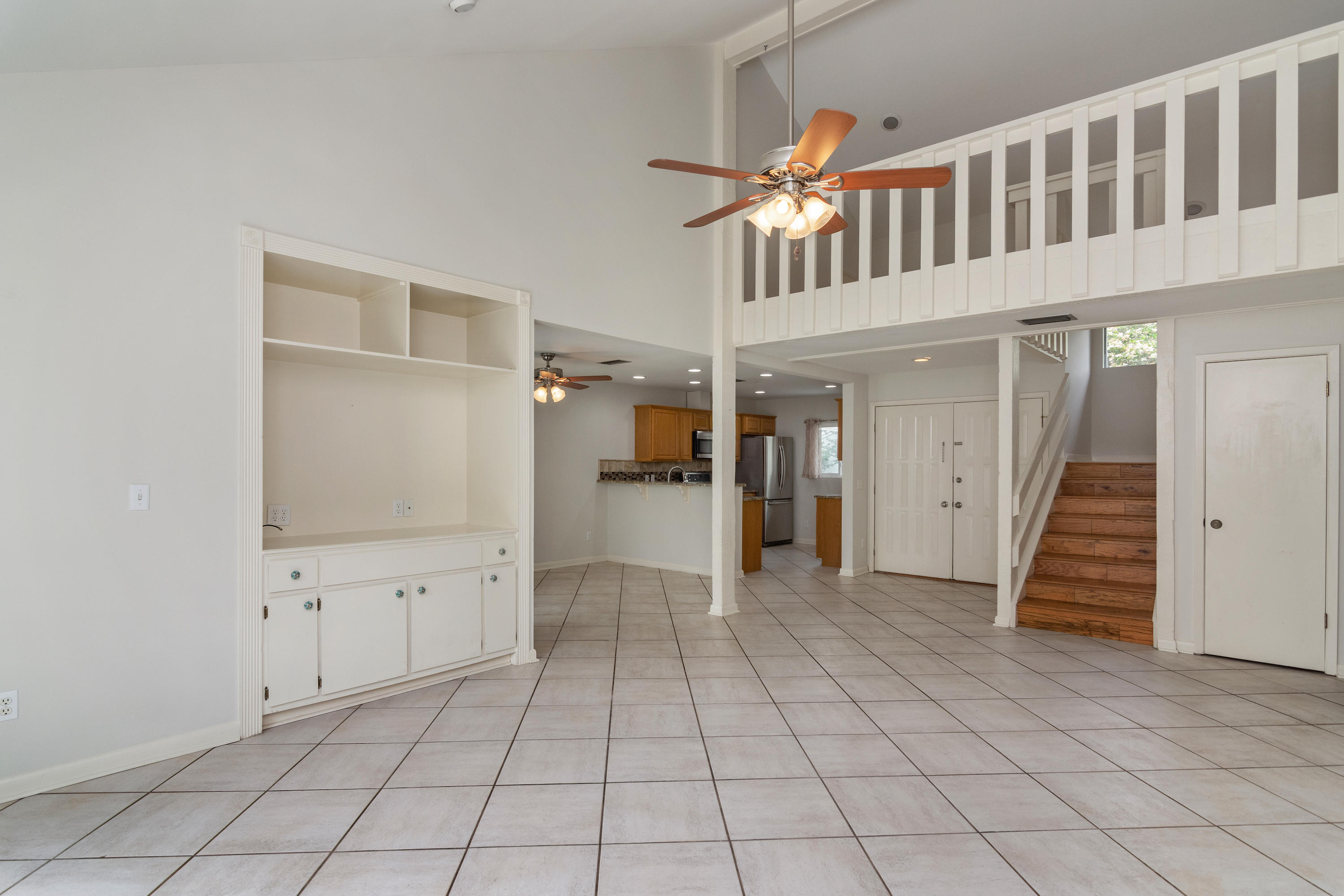 LINKSIDE VILLAGE UNIT 1 - Residential