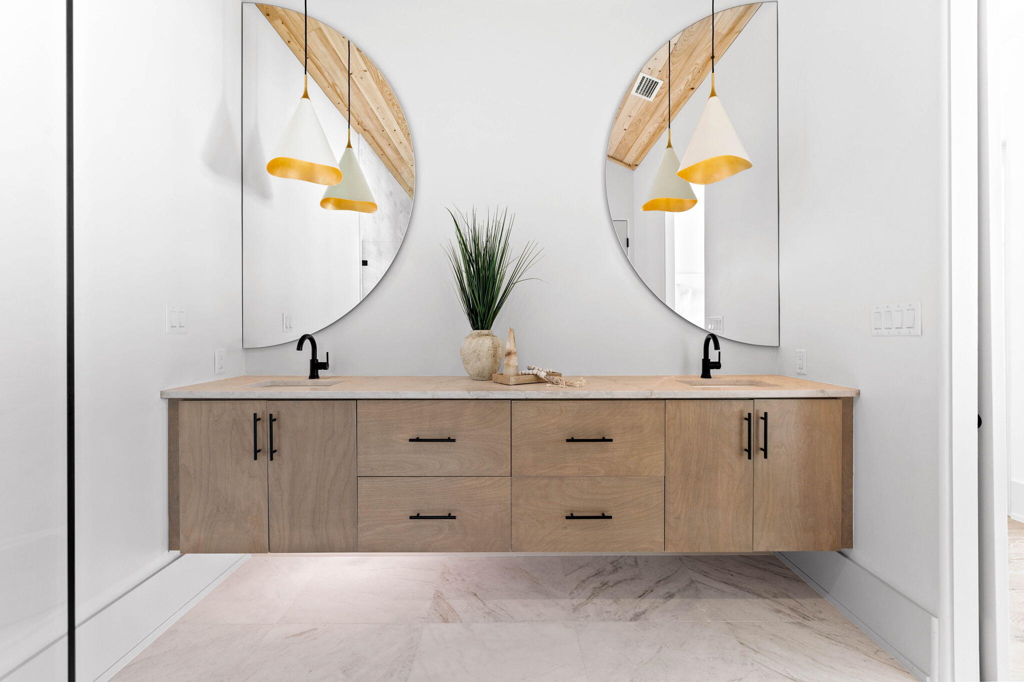 SWEET BAY - Residential