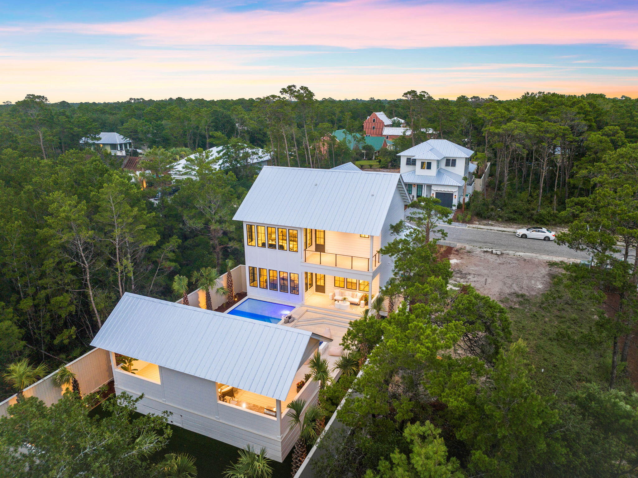 SWEET BAY - Residential