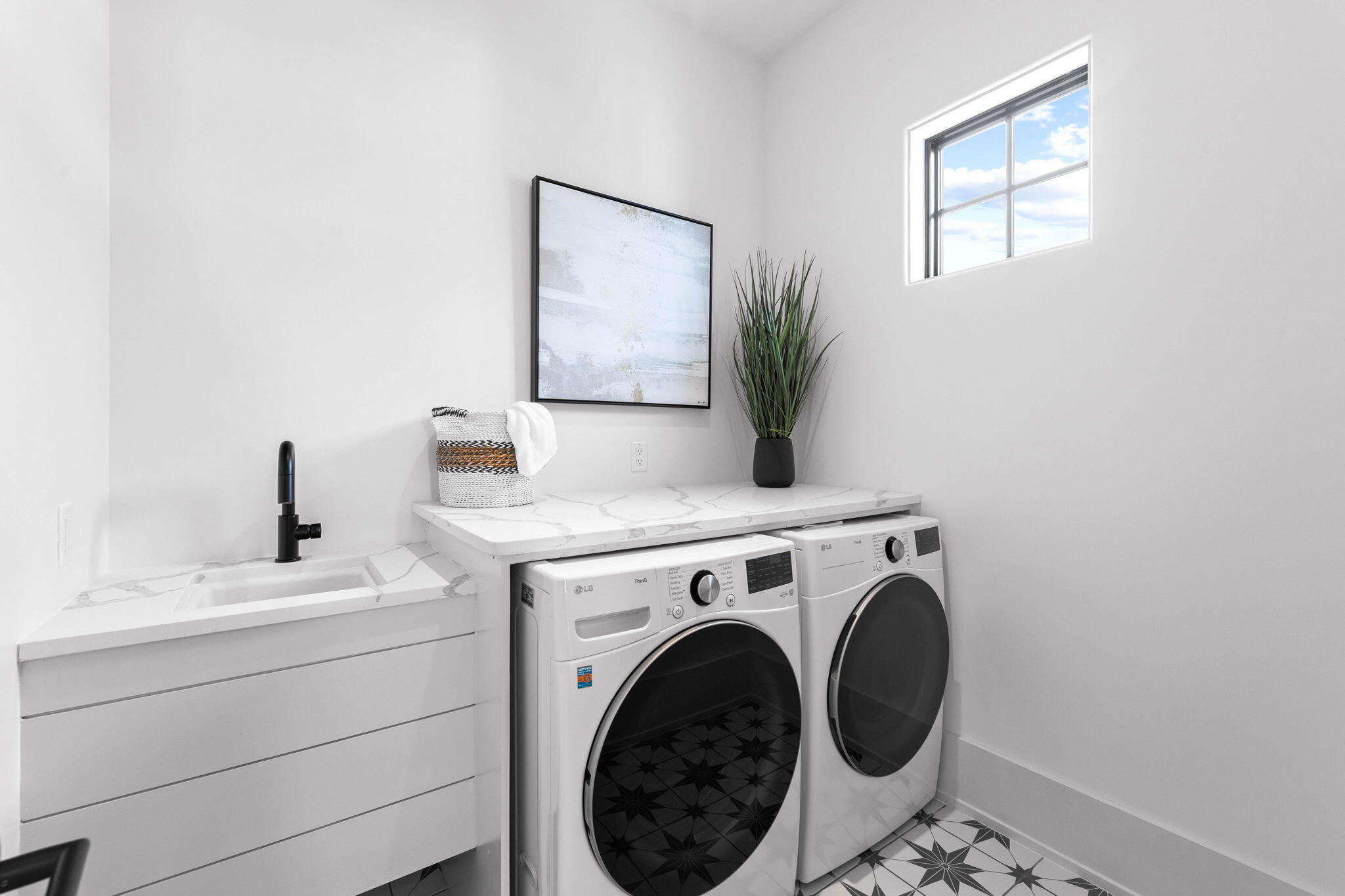 SWEET BAY - Residential