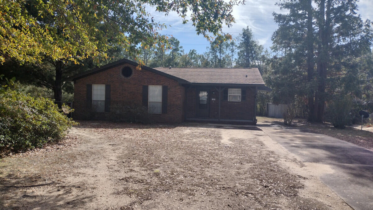 Ready to move in updated brick home on a large end of cul de sac lot. 3 bedrooms 2 bath. Fresh paint in and out.  Central heat pump hvac installed 2024. New water heater. Dimensional shingles. One owner smoke free home. Large laundry room for a extra fridge and freezer or for storage. Come take a look.