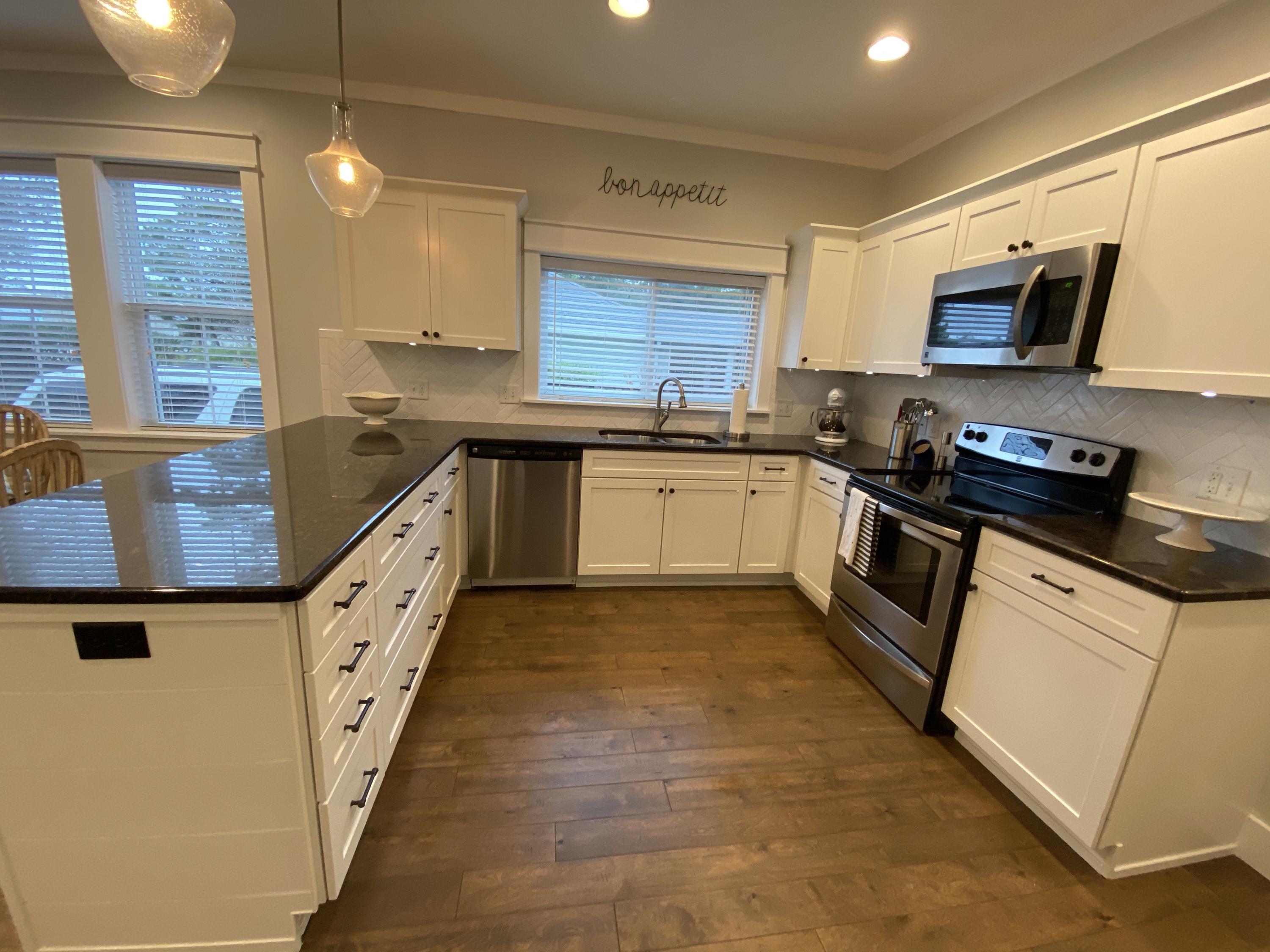 GRAYTON BEACH - Residential