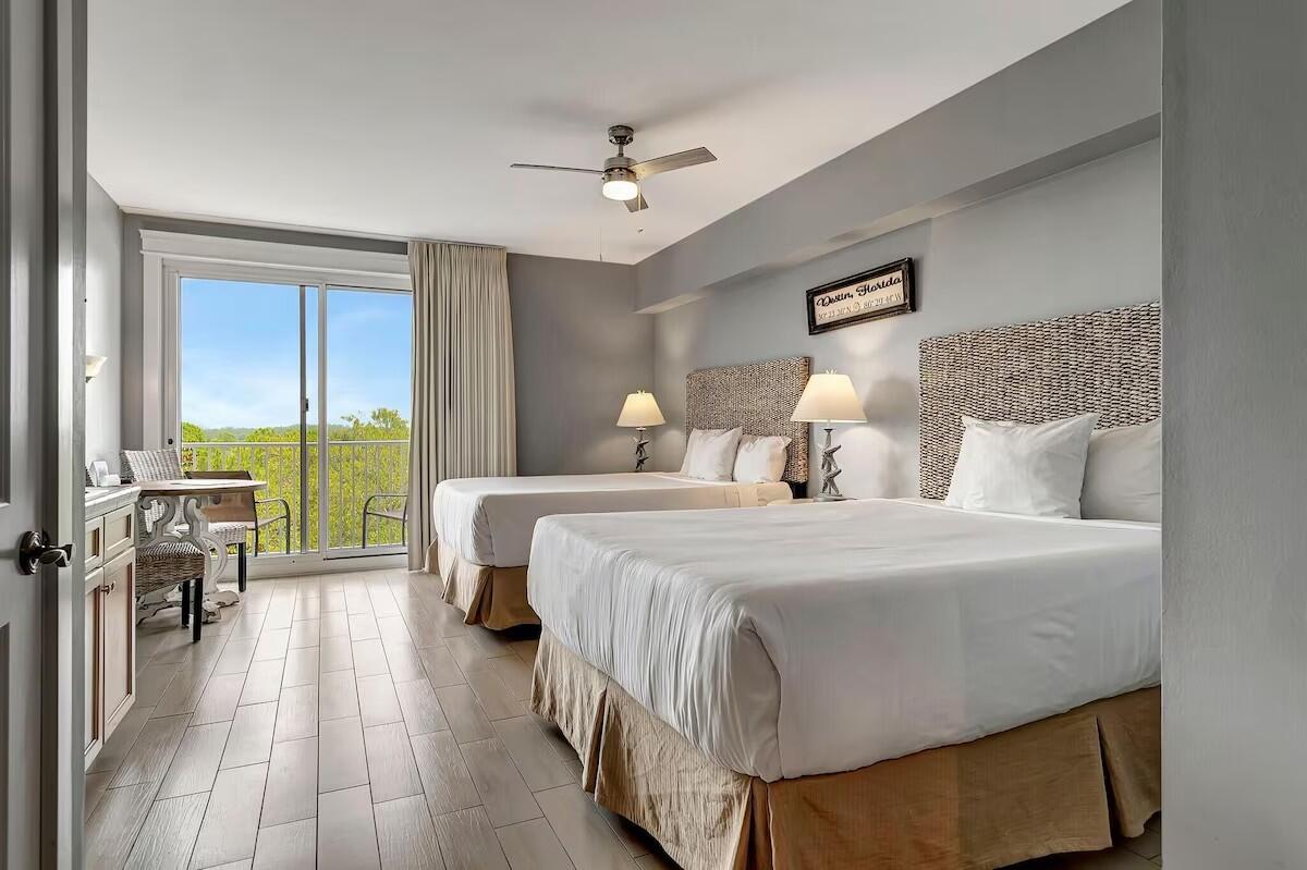 GRAND SANDESTIN - Residential Lease