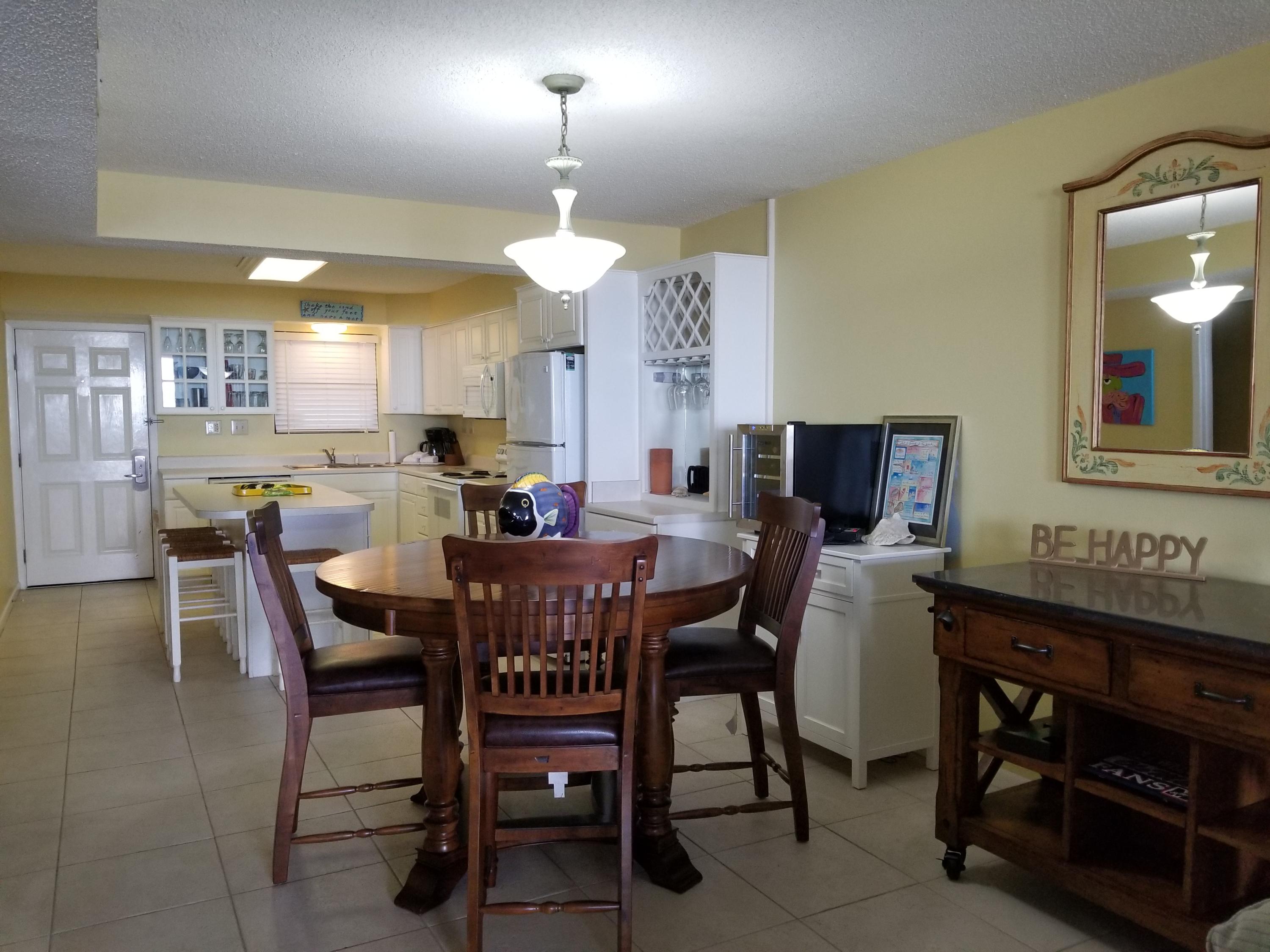 Jetty East Condominium - Residential