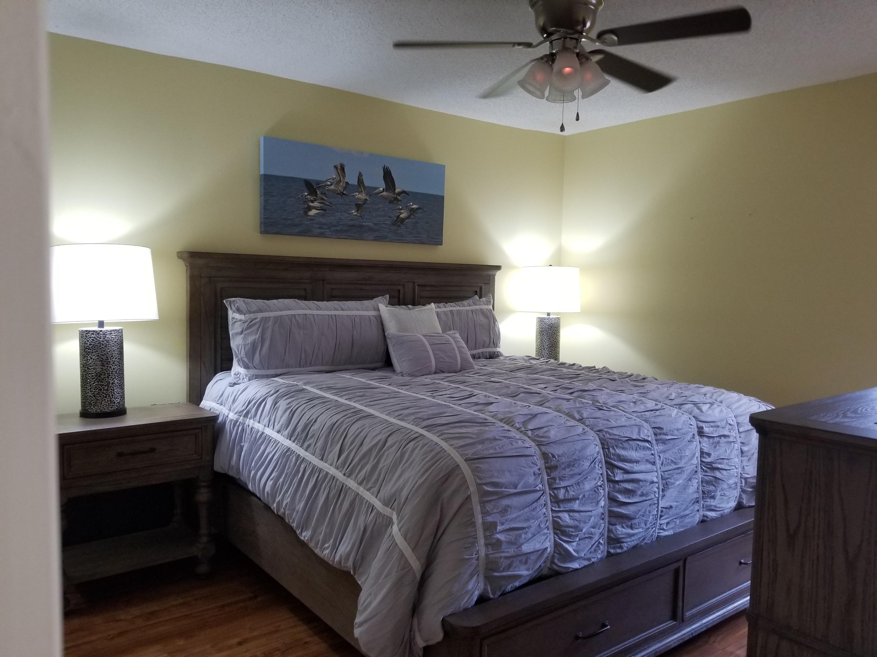 Jetty East Condominium - Residential