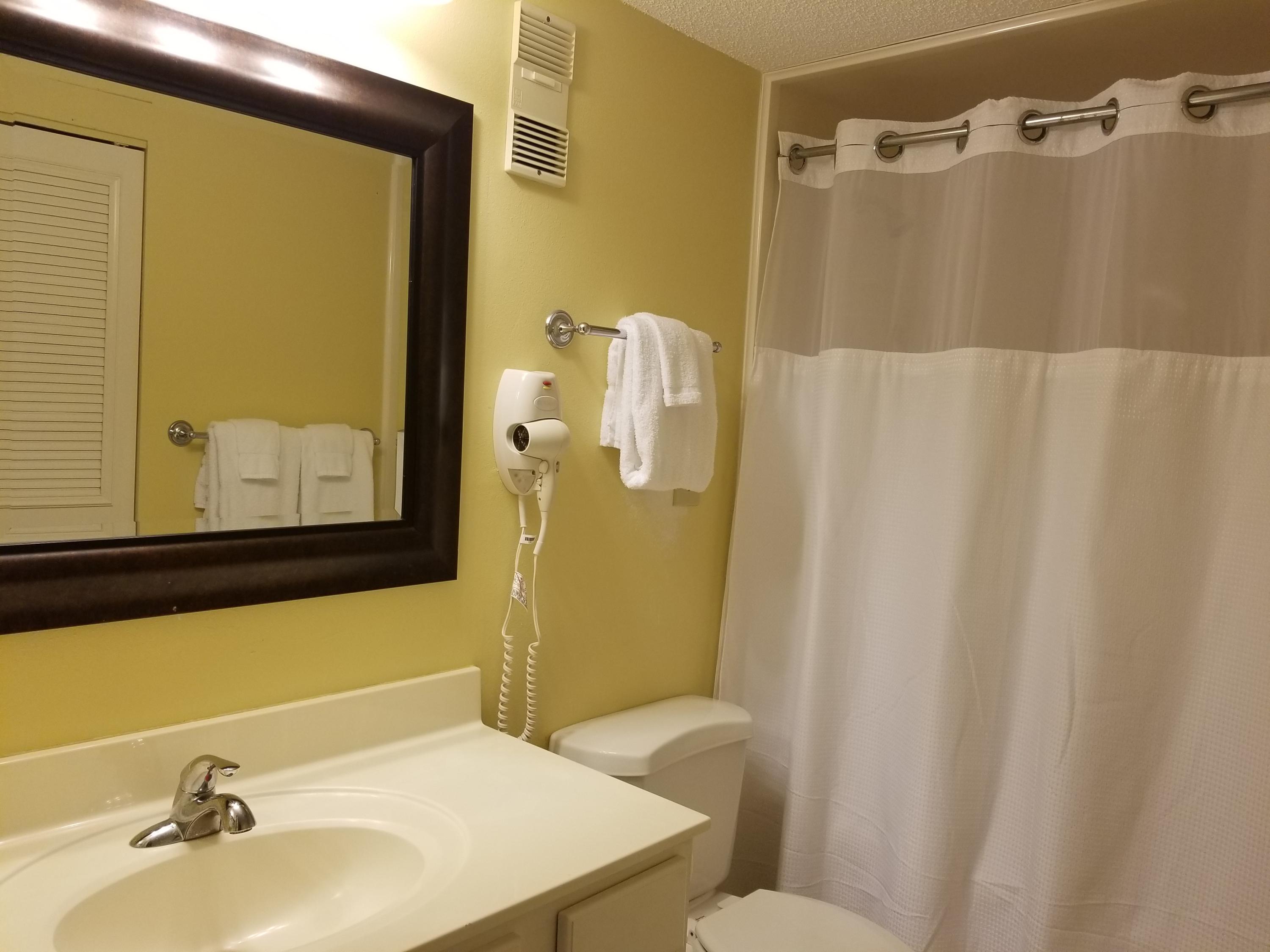 Jetty East Condominium - Residential