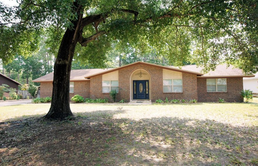 Updated three bedroom , 2 bath ranch style home available now! . Home features a formal dining room or office space, an open great room with a wood burning fireplace and kitchen space. The kitchen has been updated with new white shaker style cabinets, new quartz countertops, and new tile backsplash.  Primary bedroom comes complete with two closets, ensuite with shower and sliding doors to the backyard patio. The two additional bedrooms are spacious and conveniently located to the guest bath. No carpet in this home- wood look tile throughout. All rooms have a fresh coat of paint.  Large mudroom with laundry and a door to the backyard is located adjacent to the kitchen. Side entry garage and double gate to backyard. All this nestled on almost a half acre parcel (.48) in central Niceville! Additional Notes:  Water Heater 2017; HVAC 2023; Kitchen remodel 2024; Interior paint 2024; Roof 2006 - owner's will to replace the roof with a full price offer.