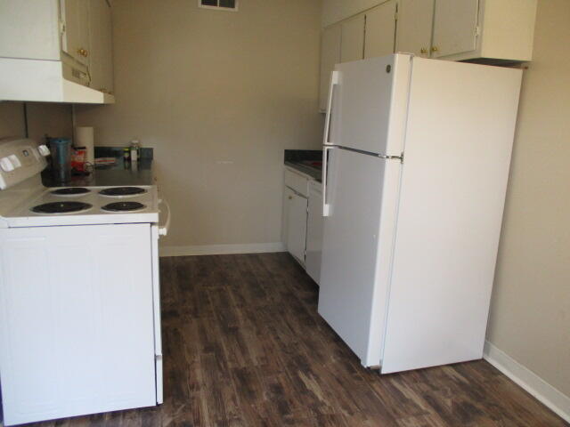 PIER ONE CONDO - Residential Lease