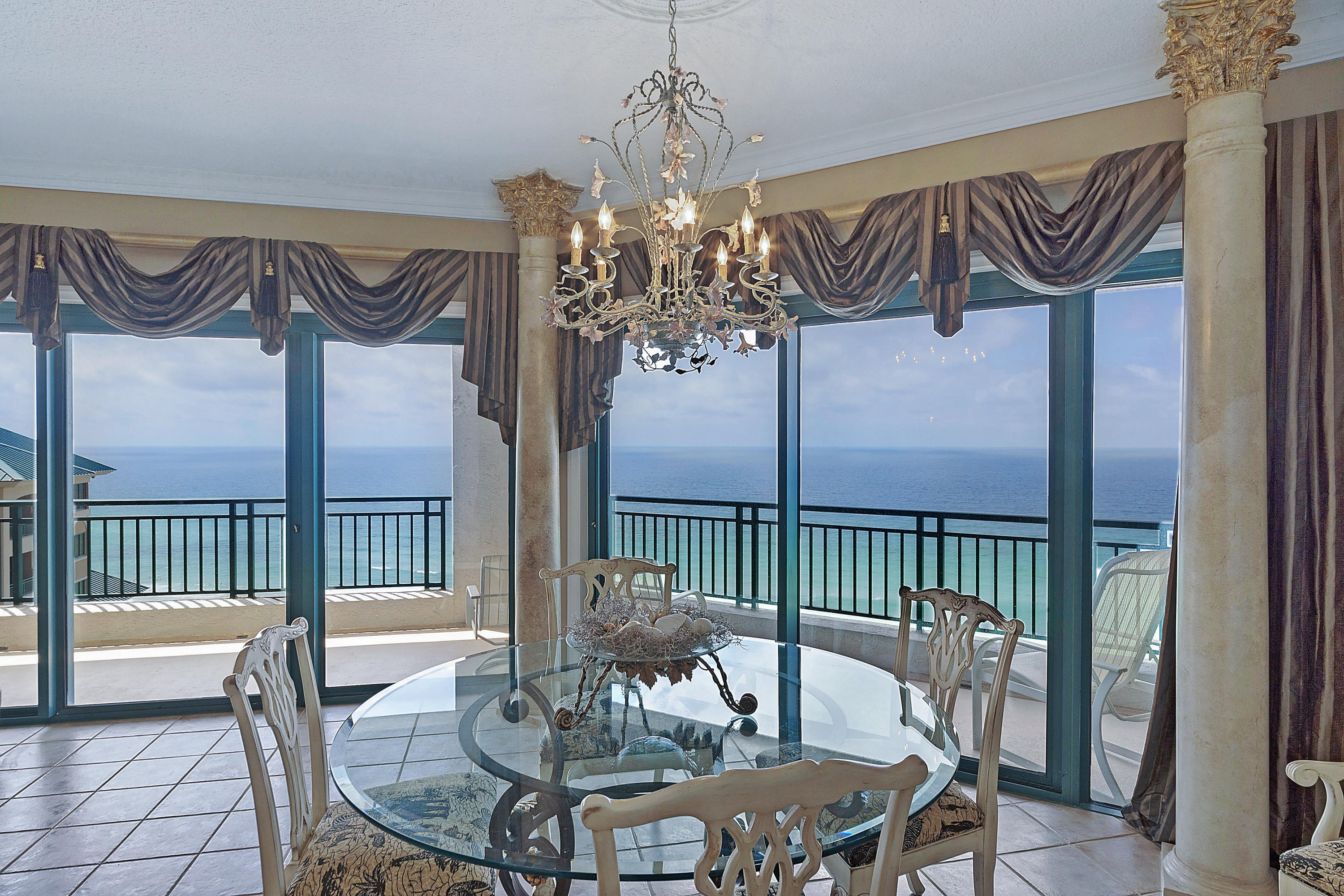 SOUTHWINDS III AT SANDESTIN - Residential