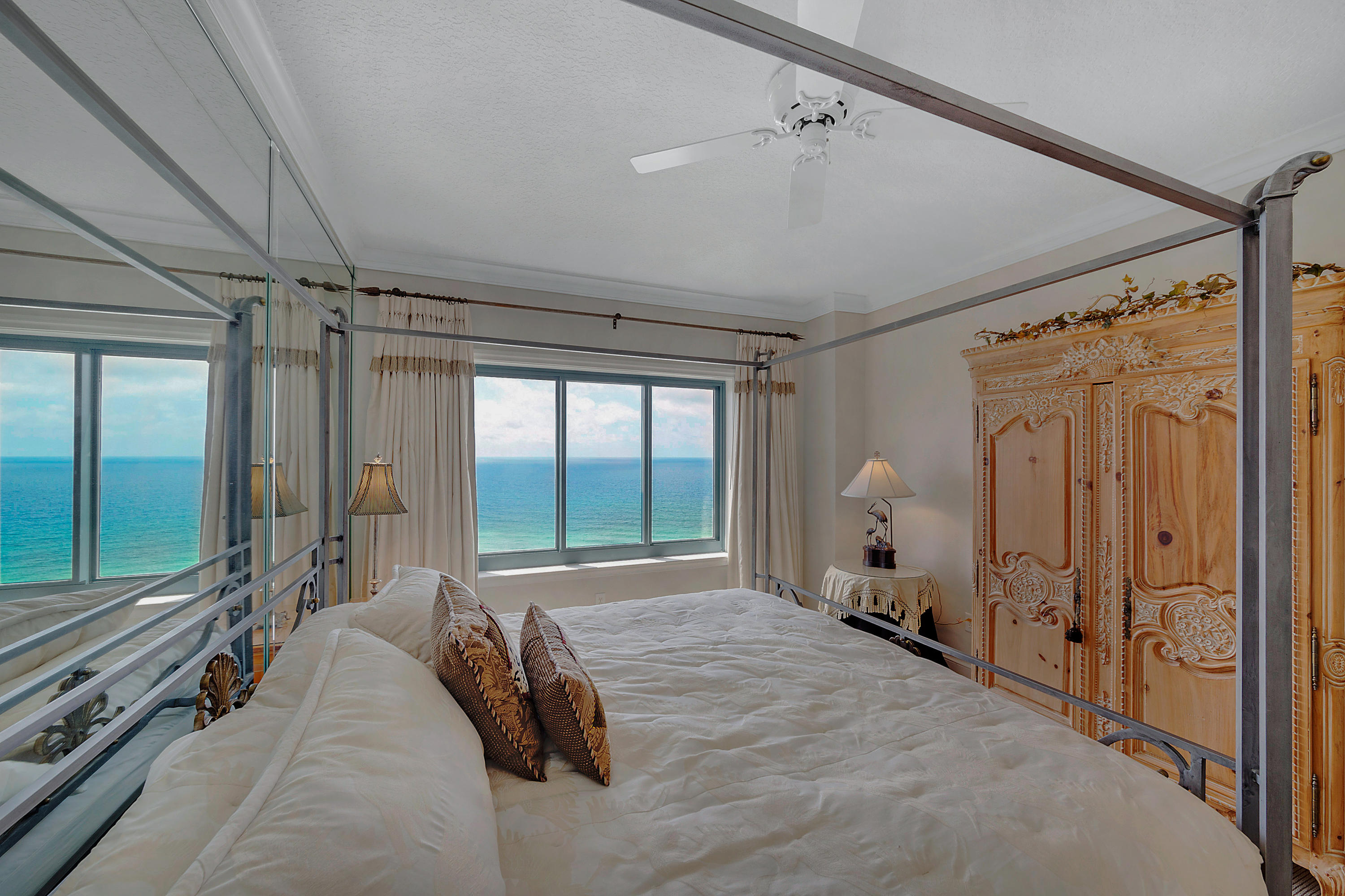 SOUTHWINDS III AT SANDESTIN - Residential