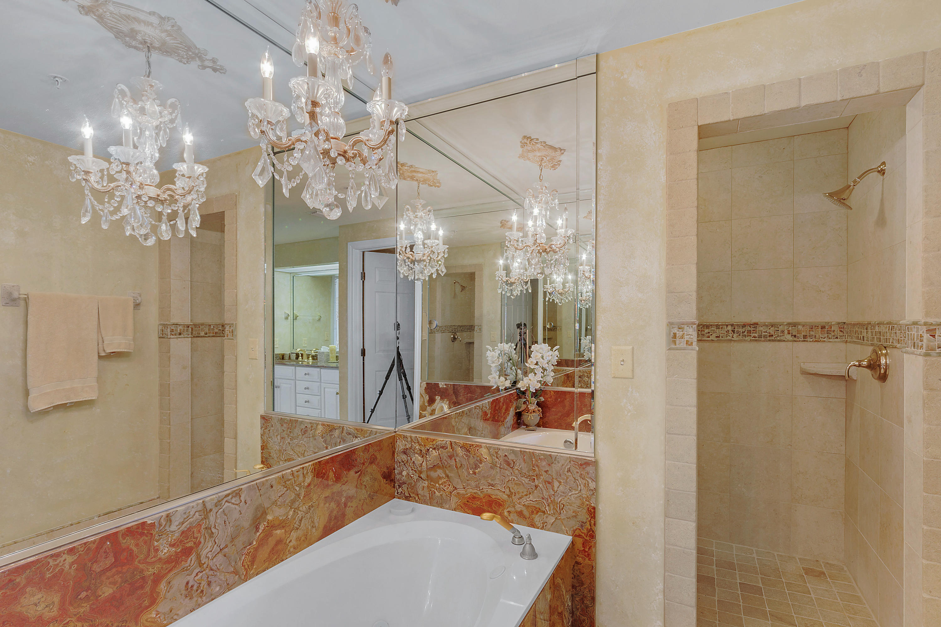 SOUTHWINDS III AT SANDESTIN - Residential