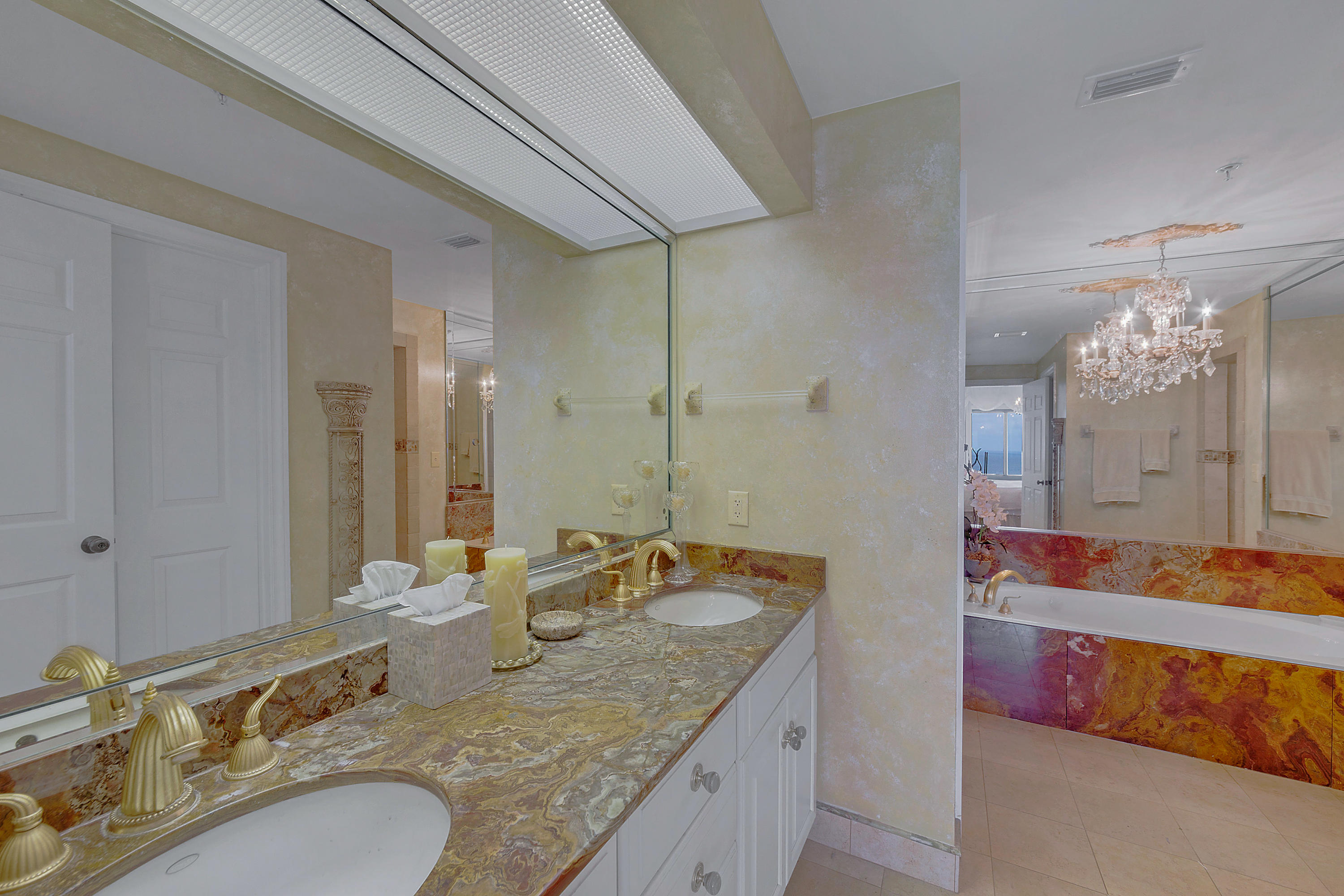 SOUTHWINDS III AT SANDESTIN - Residential