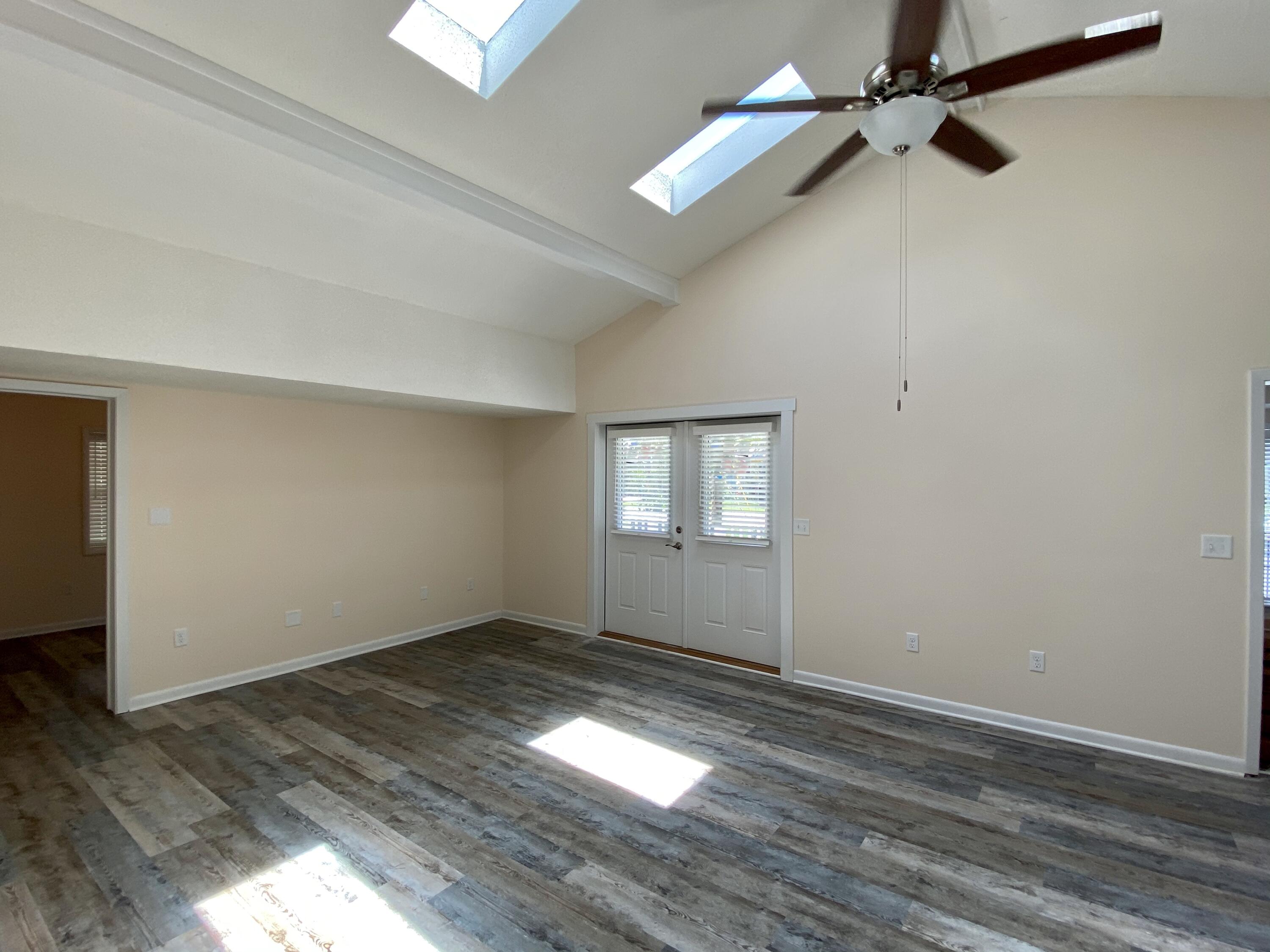 GULFVIEW HEIGHTS - Residential Lease