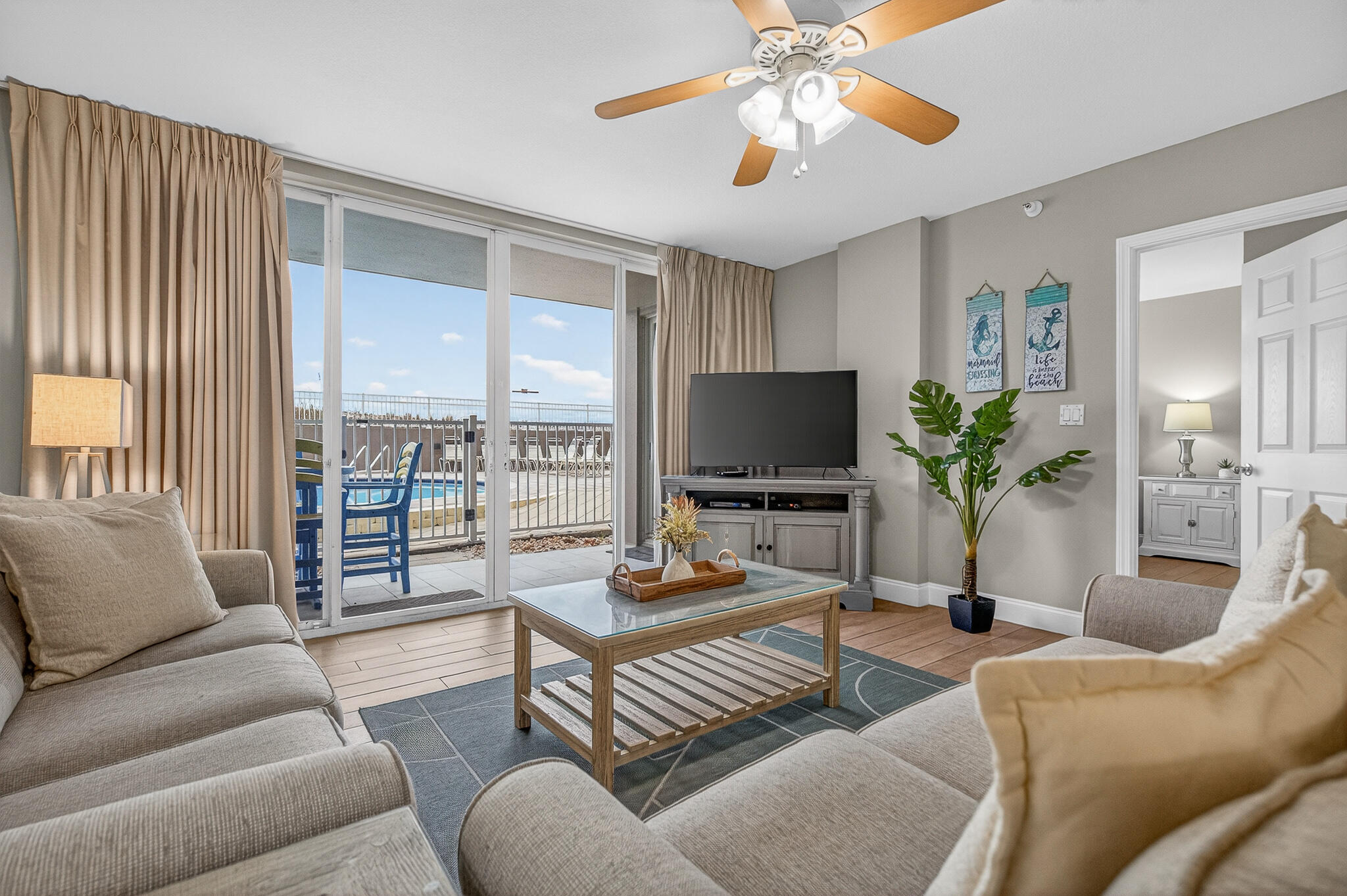 ISLAND PRINCESS - Residential