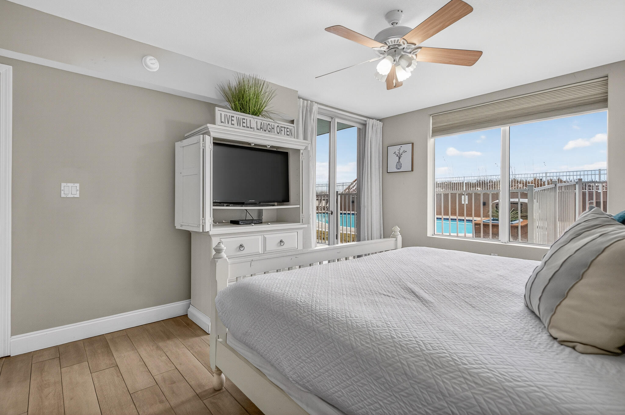 ISLAND PRINCESS - Residential