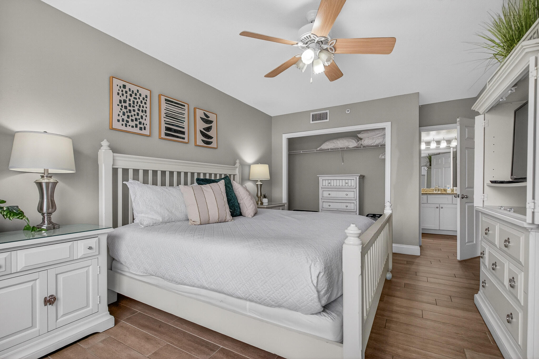 ISLAND PRINCESS - Residential