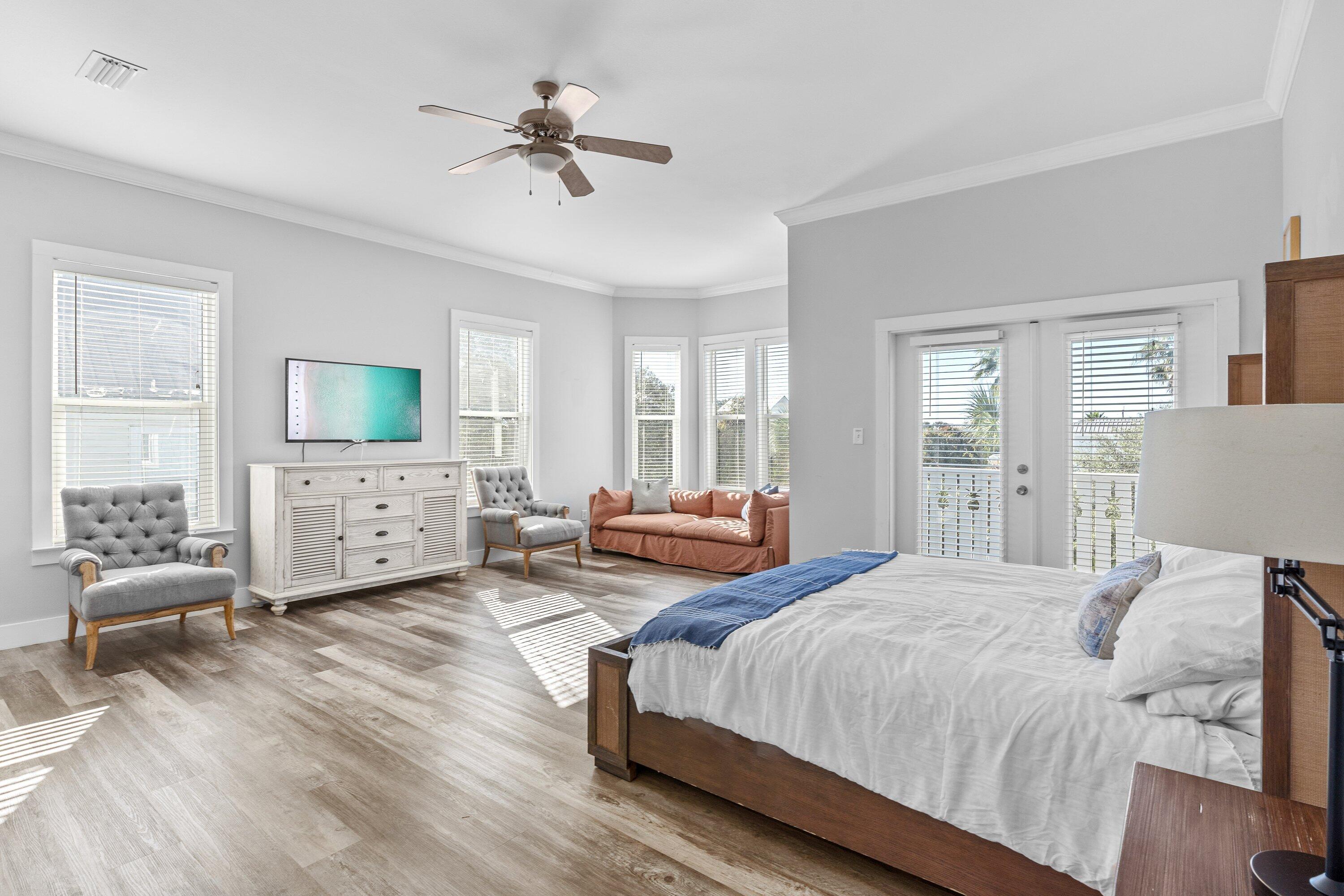 CRYSTAL BEACH - Residential