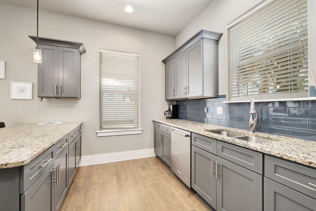 FRANGISTA BEACH 2ND ADDN - Residential