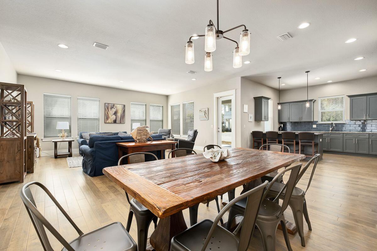 FRANGISTA BEACH 2ND ADDN - Residential