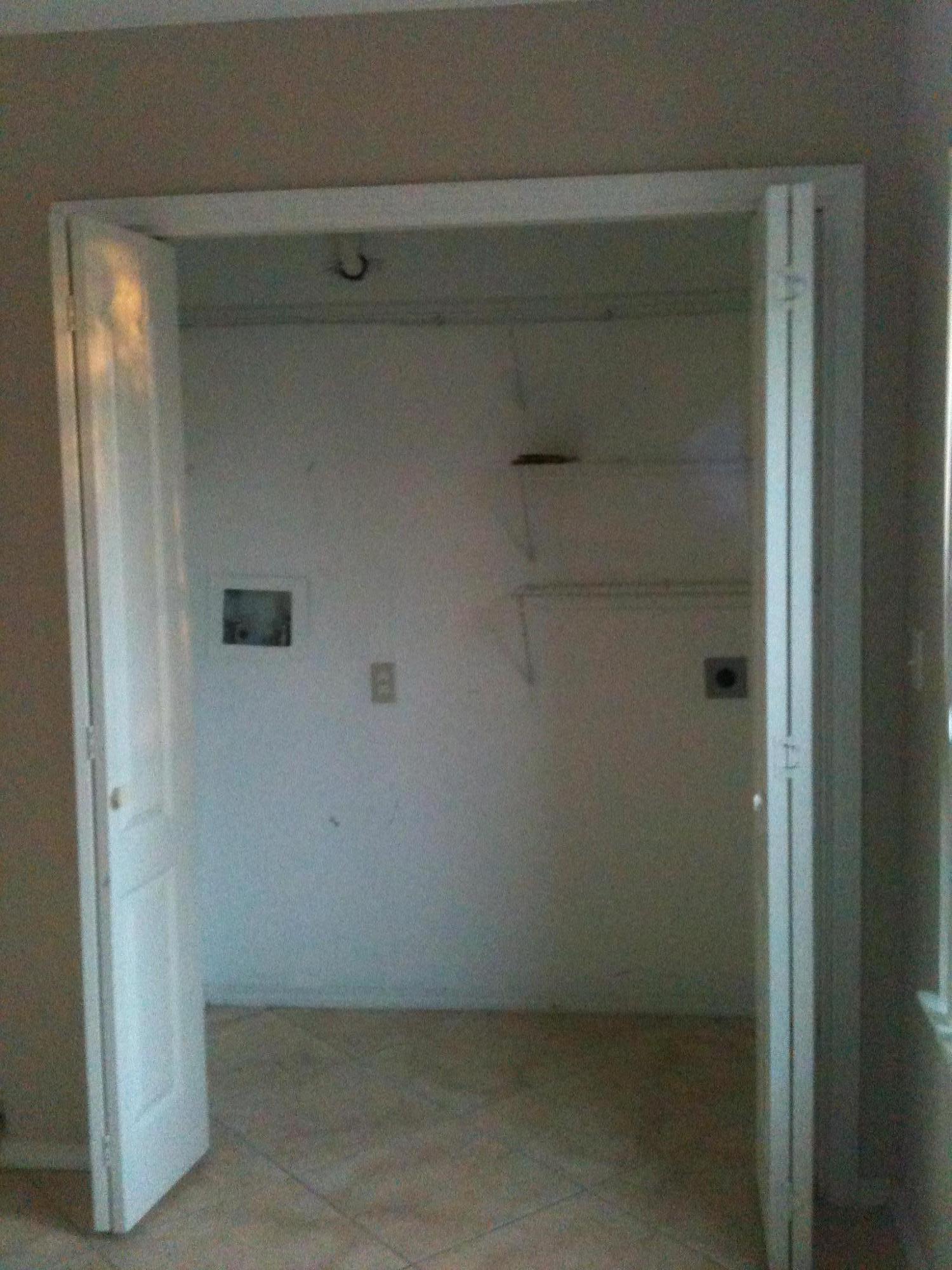 Shay Lin Townhouses Condominium Assoc. - Residential