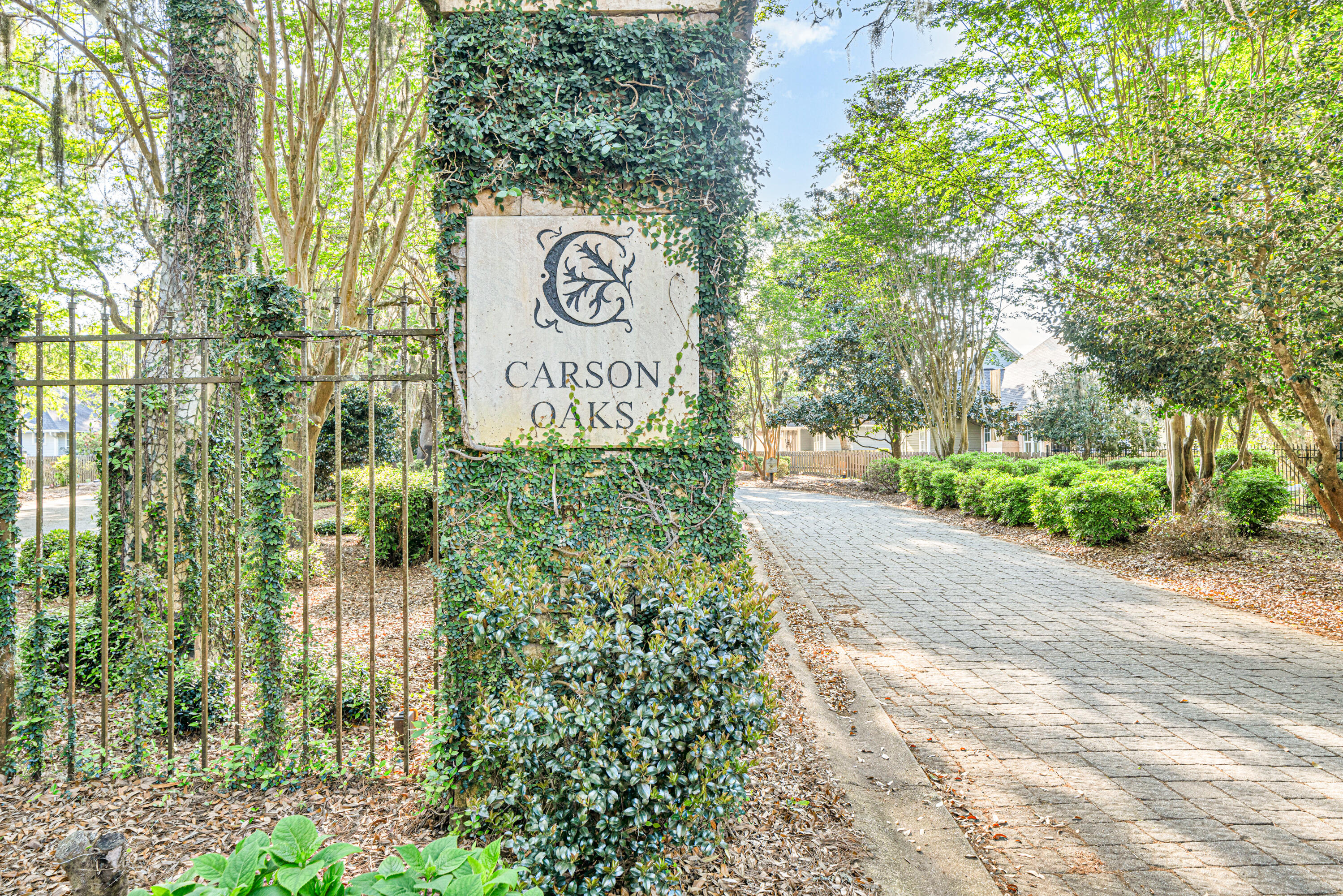 CARSON OAKS - Residential