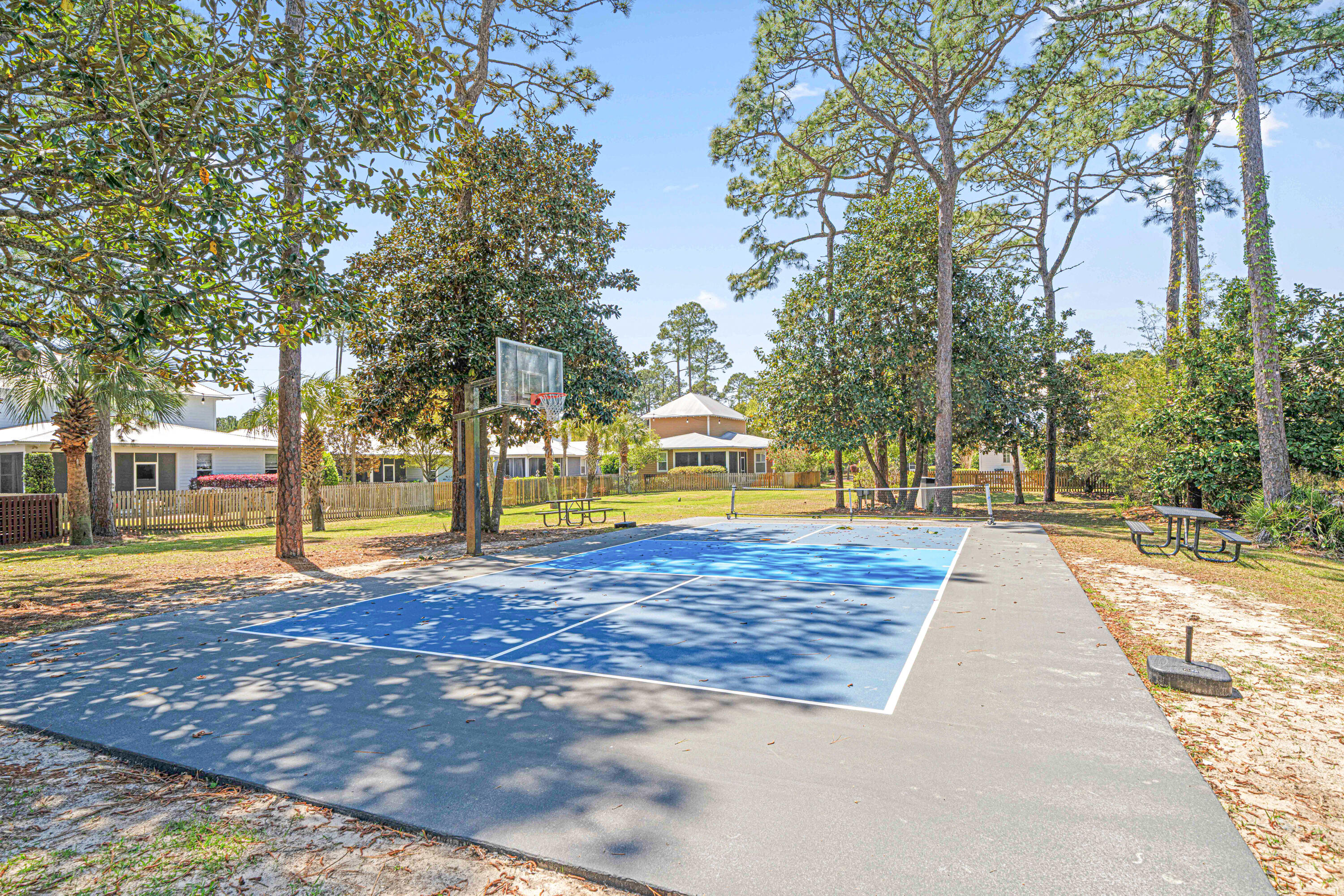 CARSON OAKS - Residential