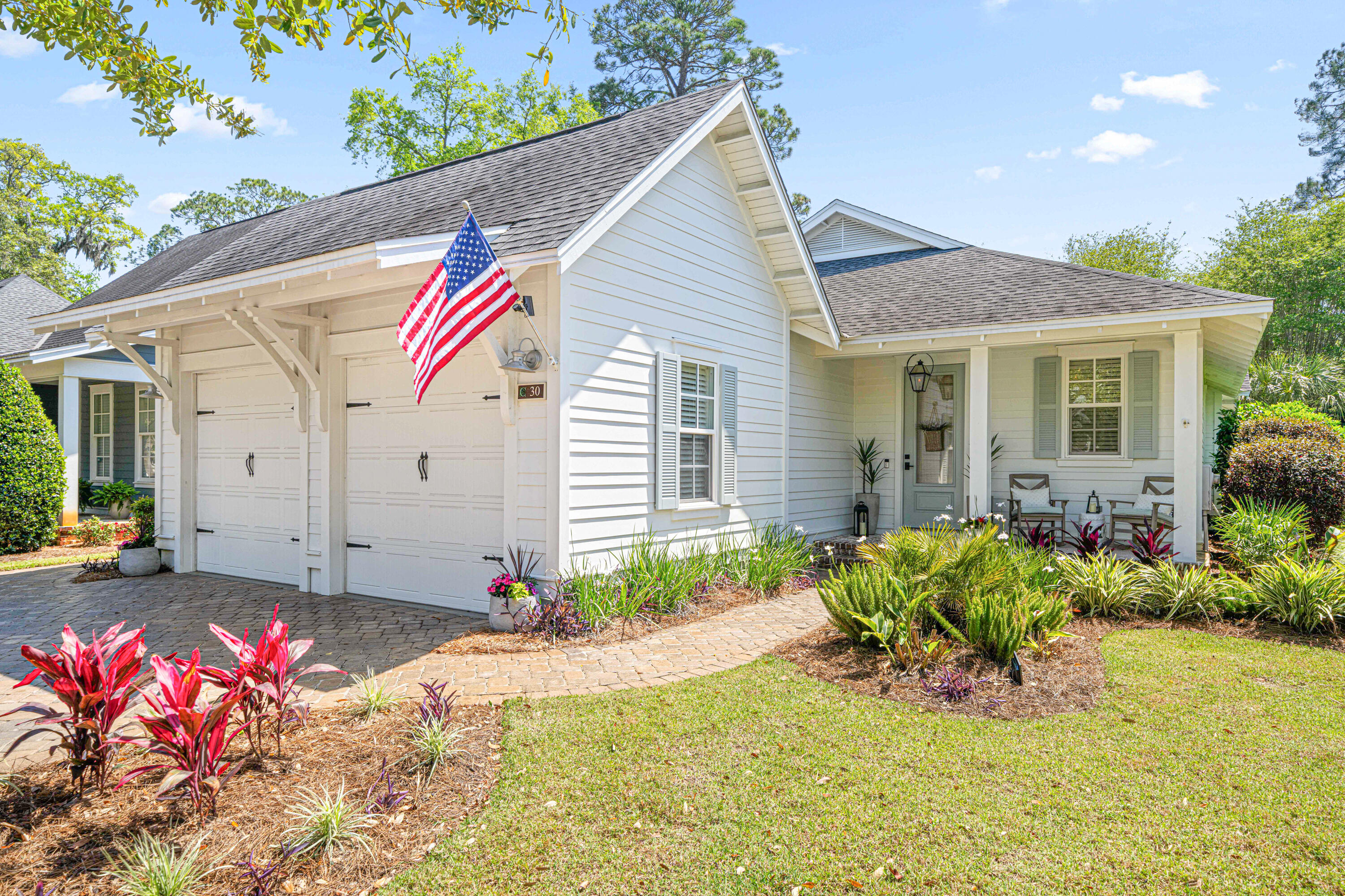 CARSON OAKS - Residential