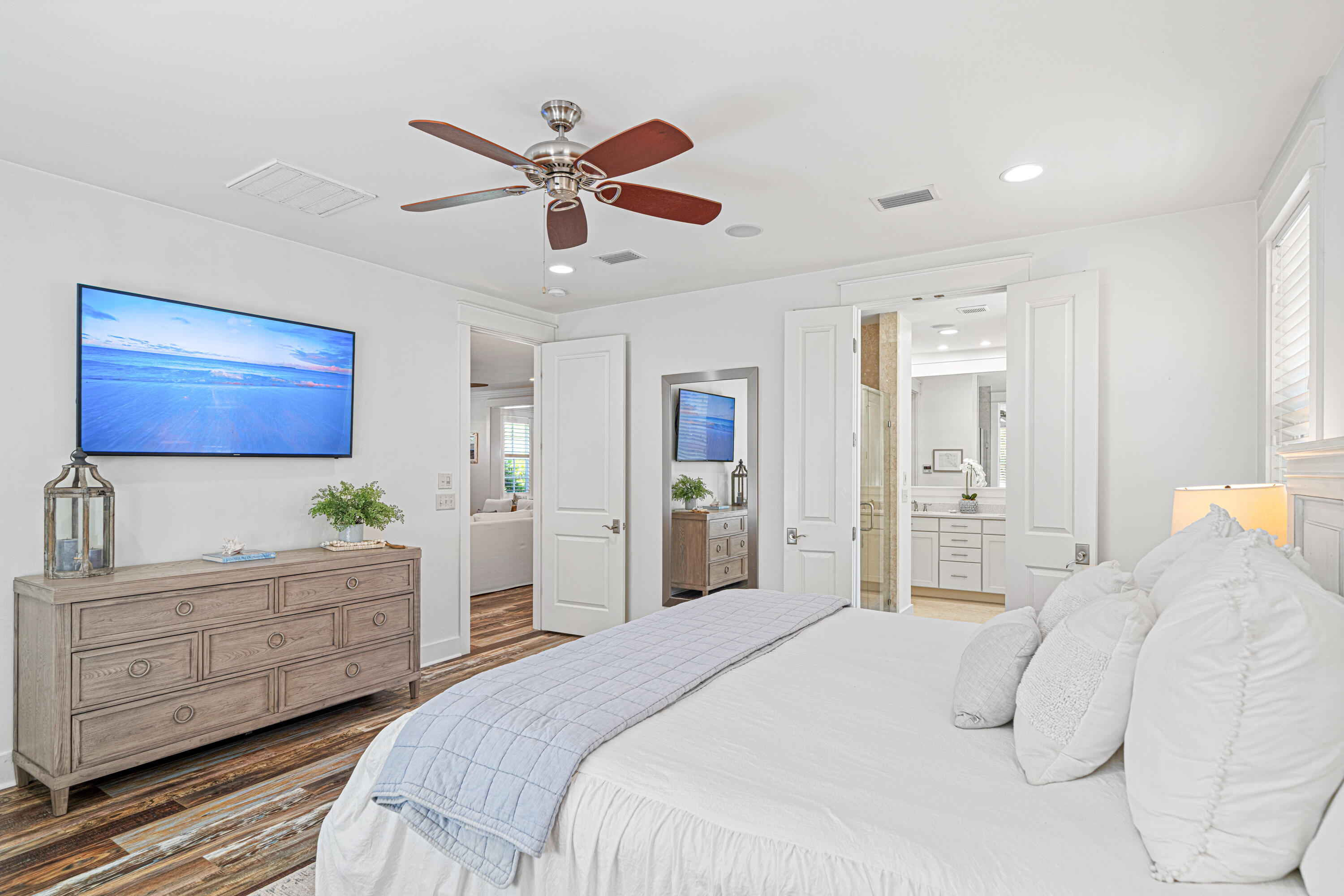 CARSON OAKS - Residential
