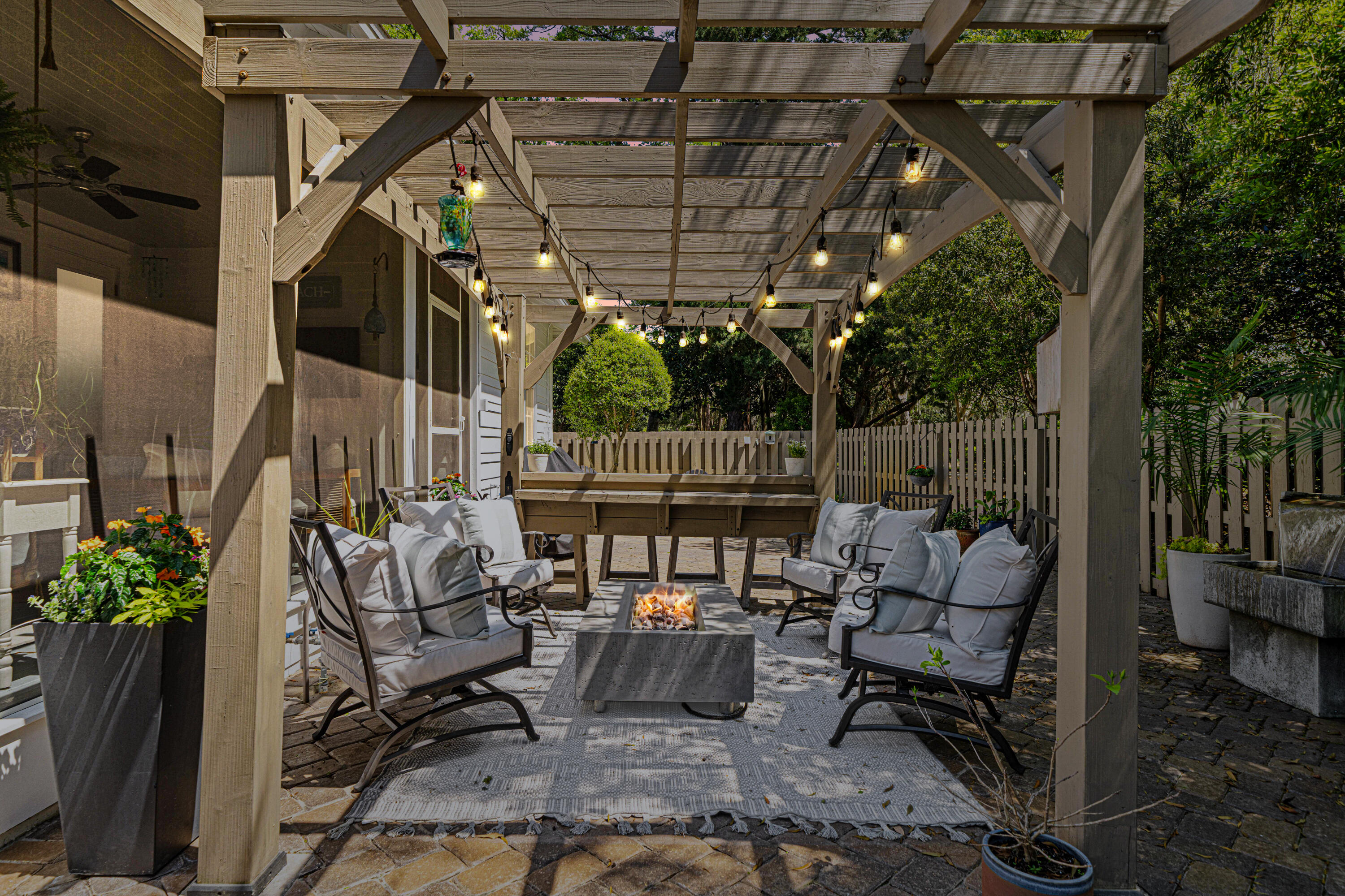 CARSON OAKS - Residential