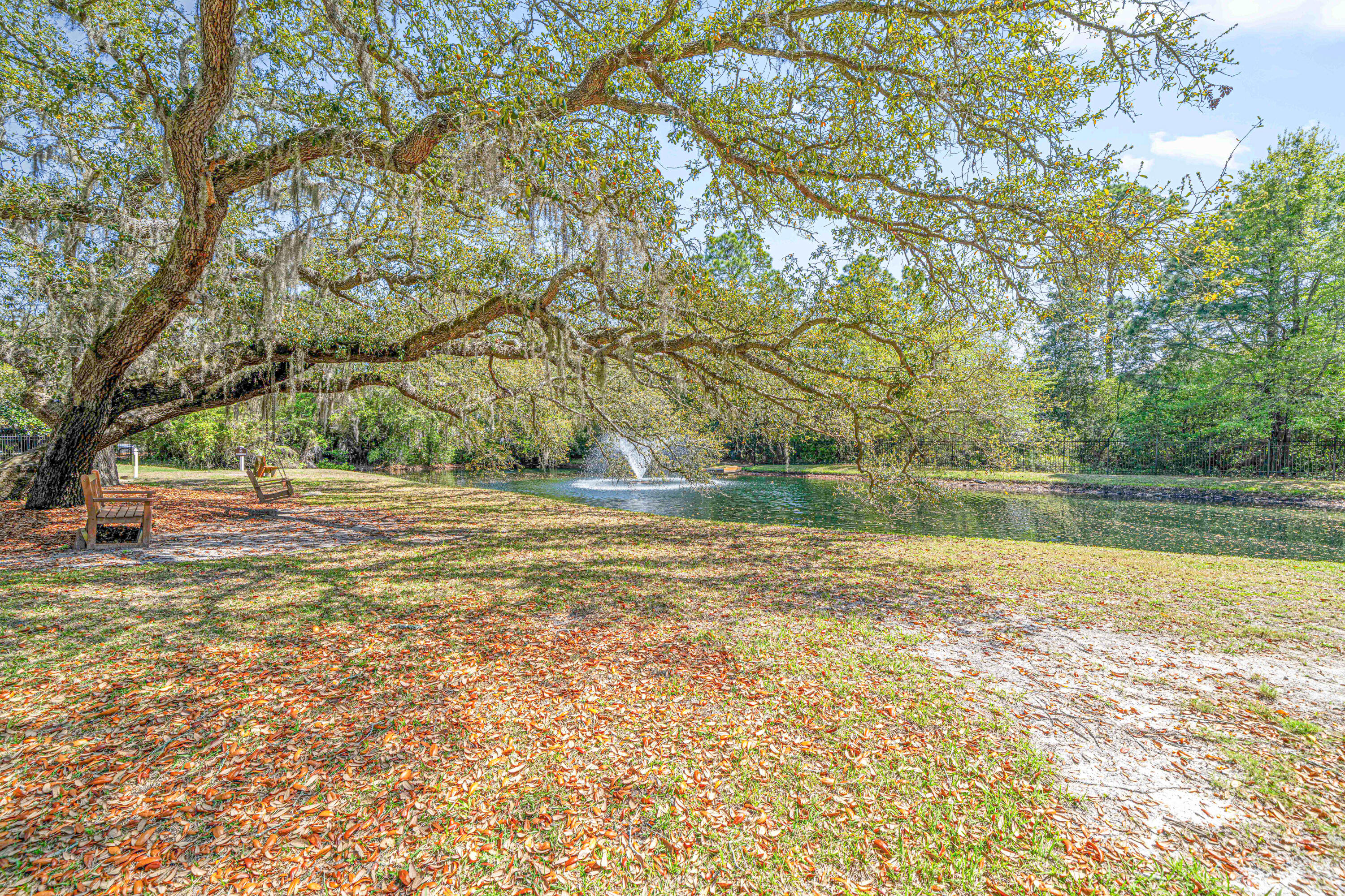CARSON OAKS - Residential