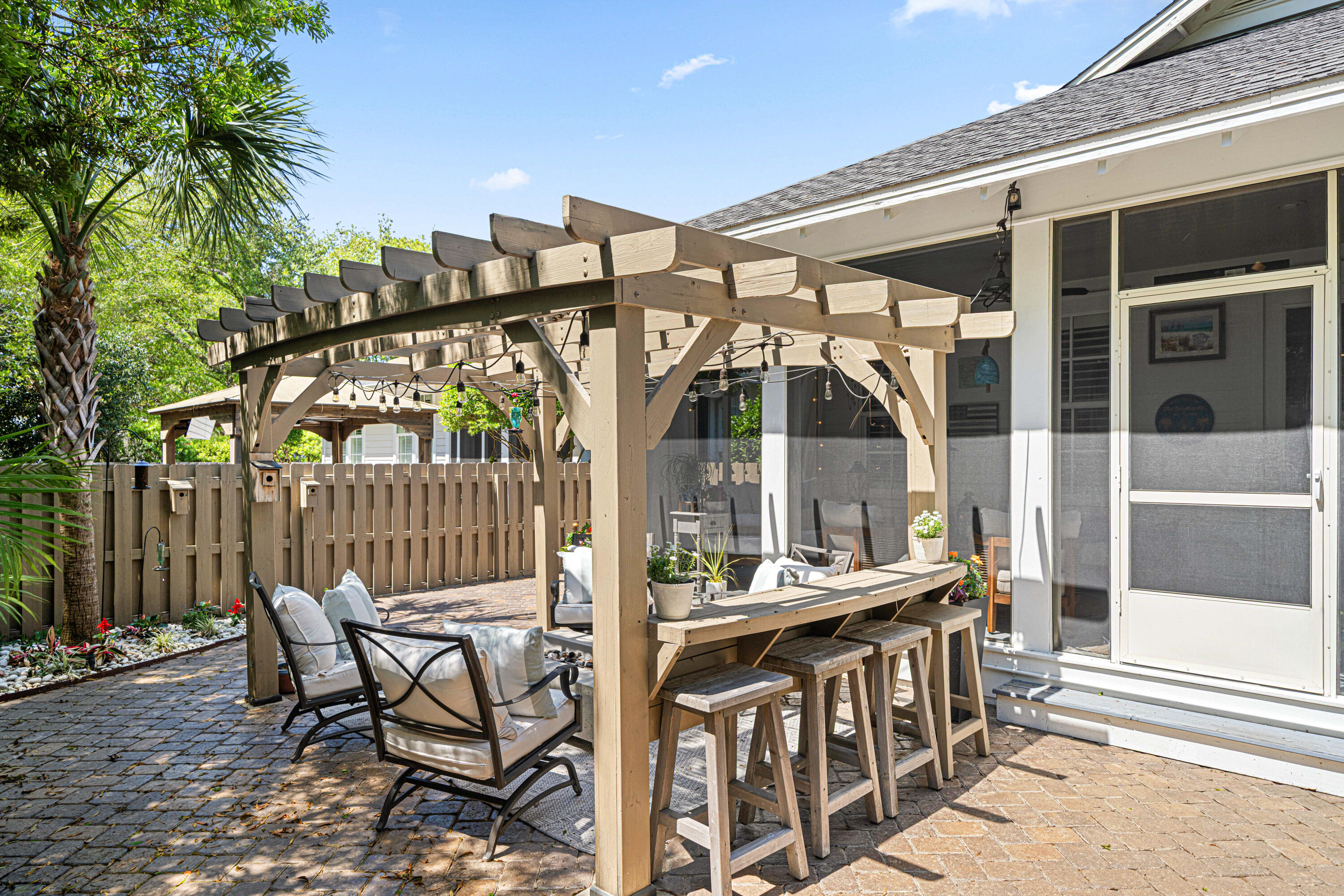 CARSON OAKS - Residential