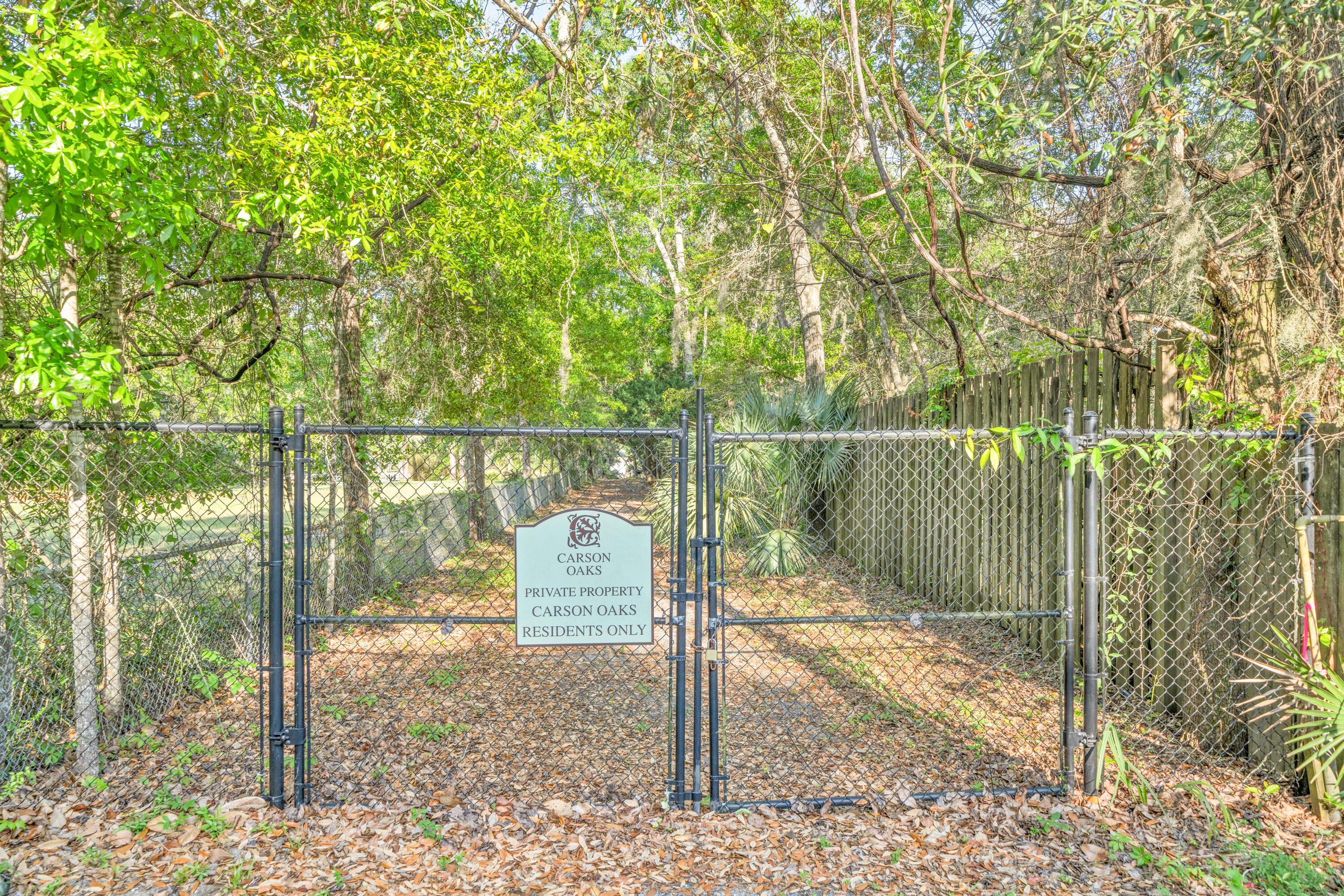 CARSON OAKS - Residential