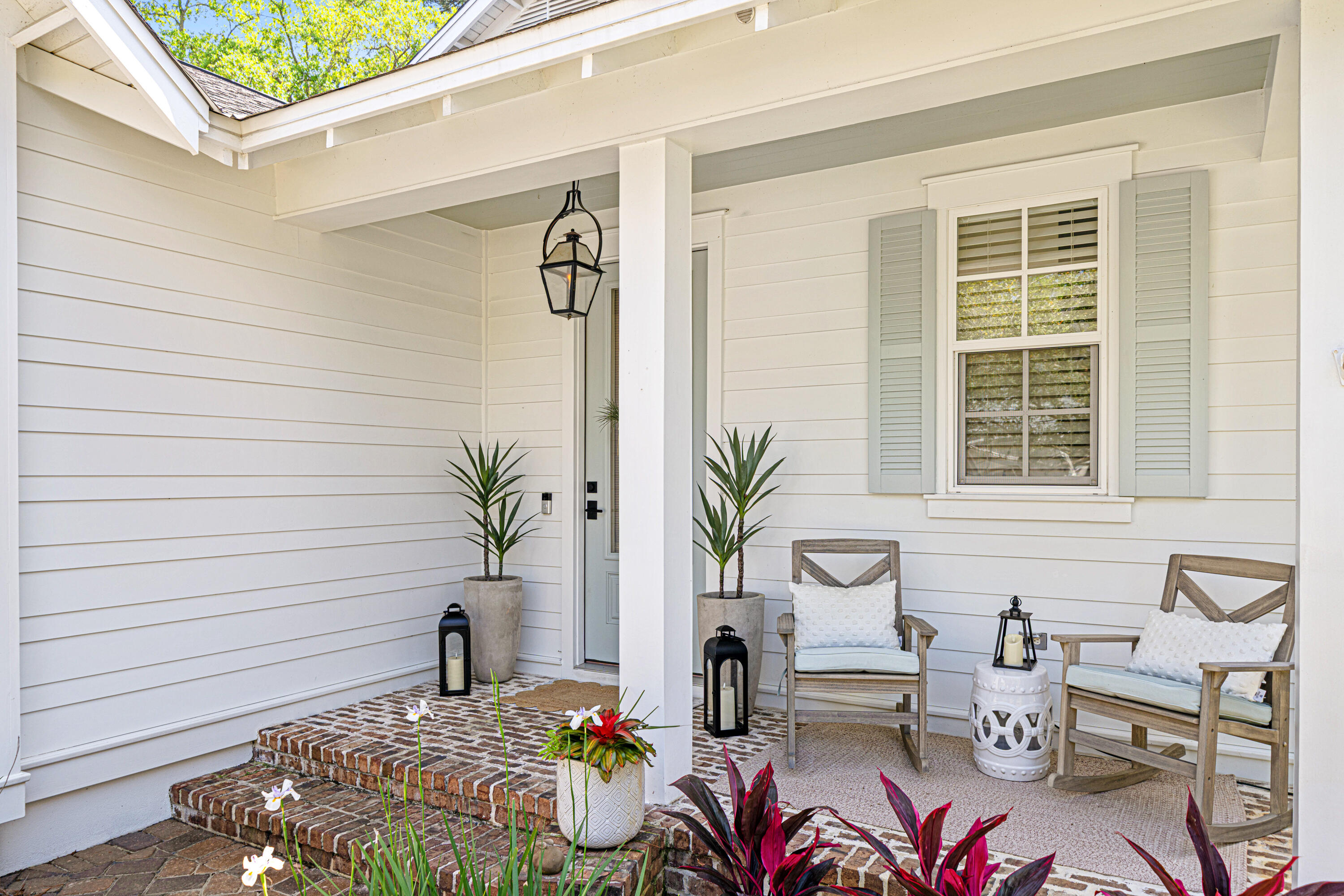 CARSON OAKS - Residential