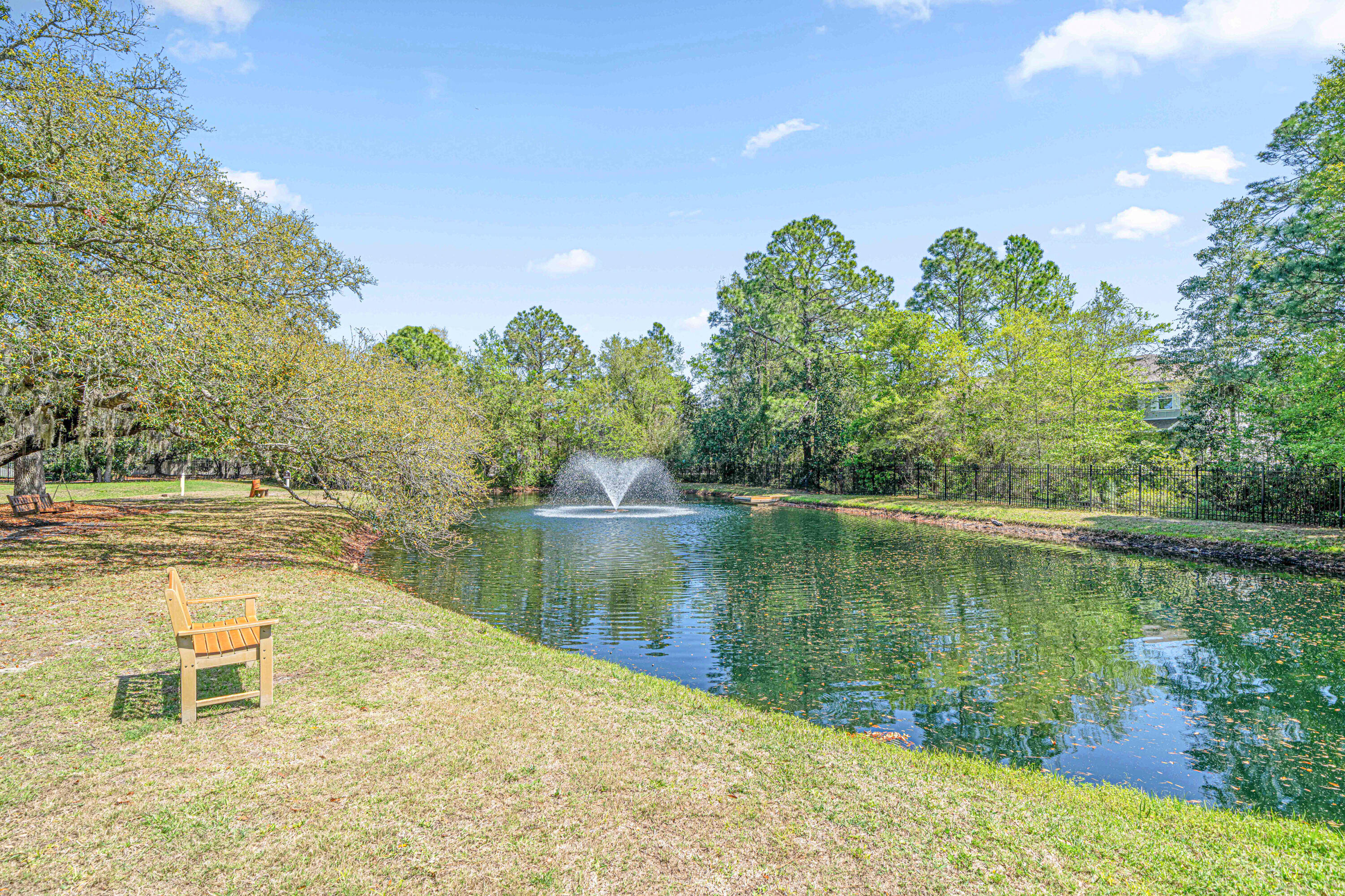CARSON OAKS - Residential
